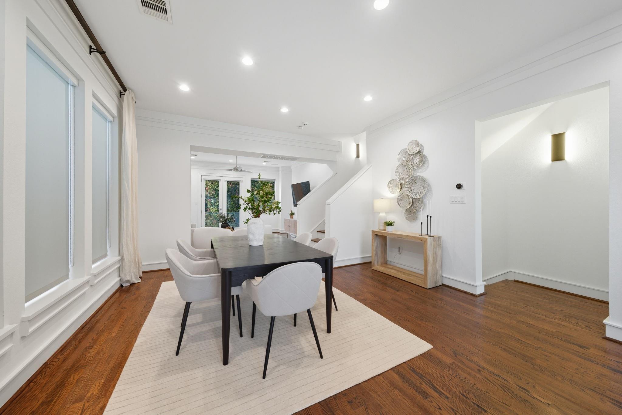 407 W Polk Street