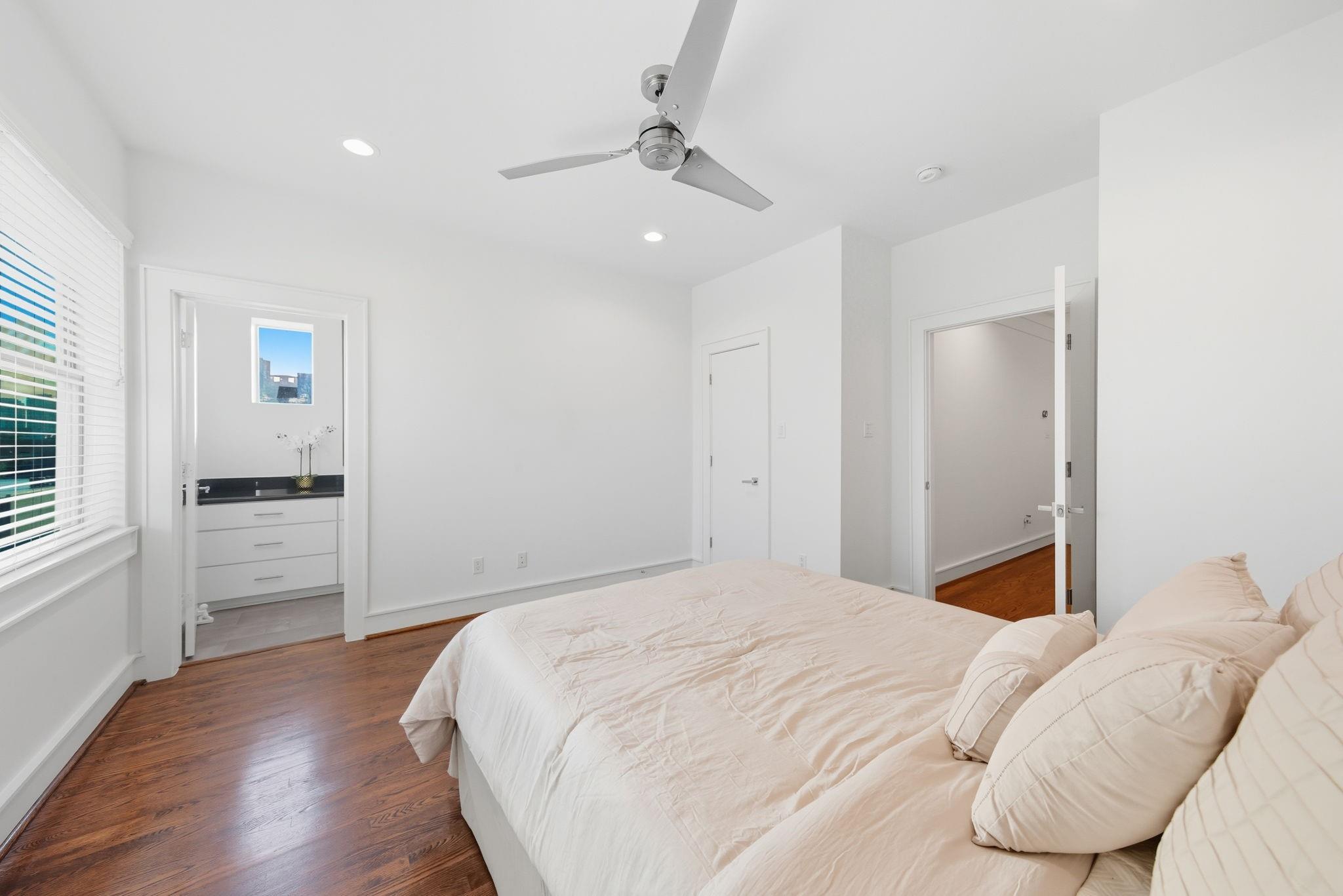 407 W Polk Street