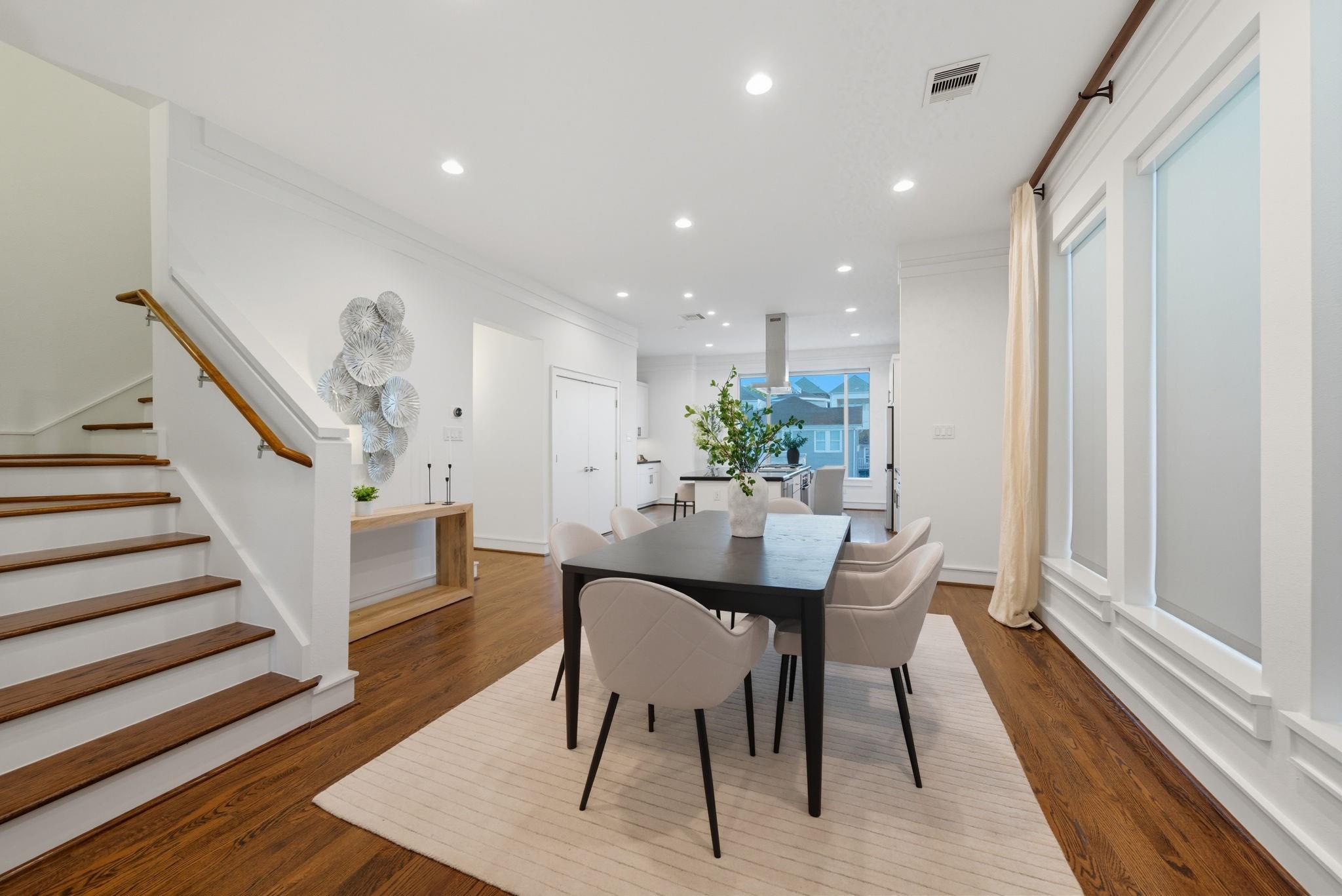 407 W Polk Street