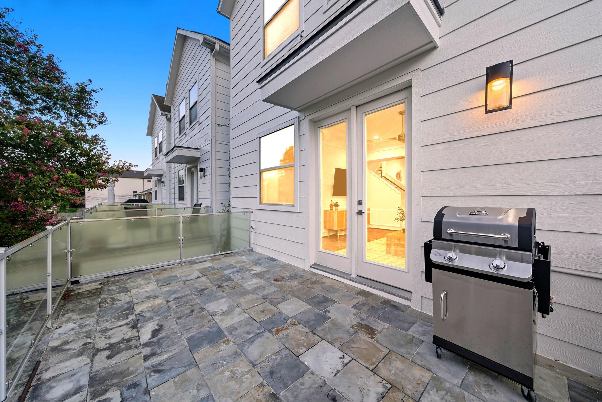 407 W Polk Street