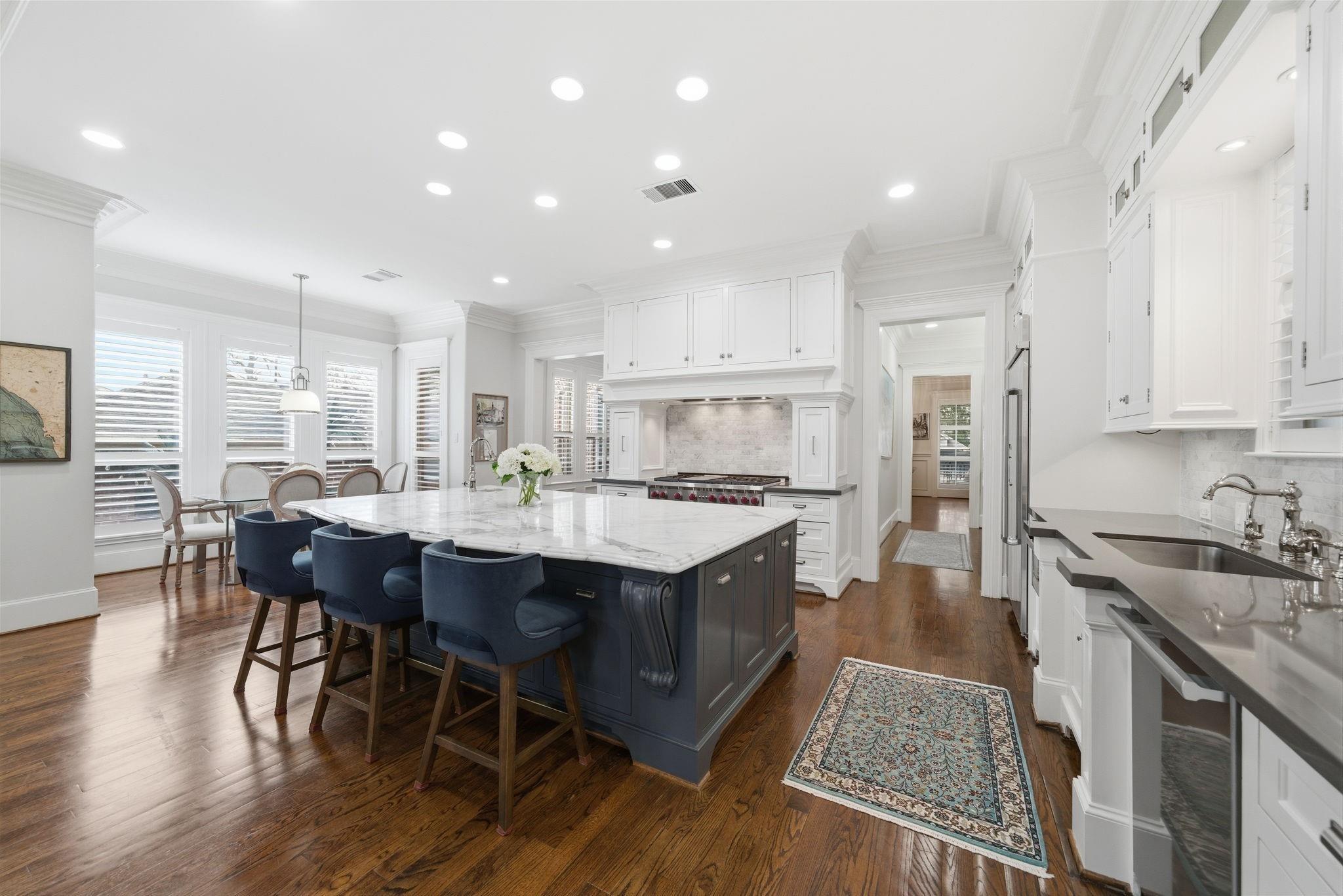 1418 Columbia Street