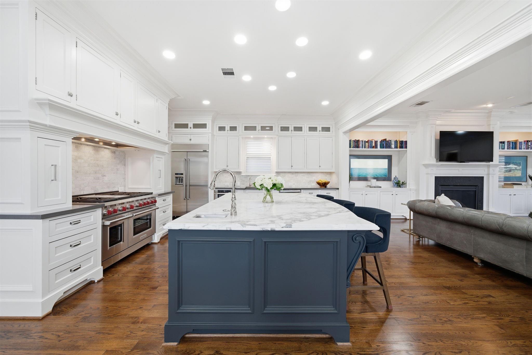 1418 Columbia Street