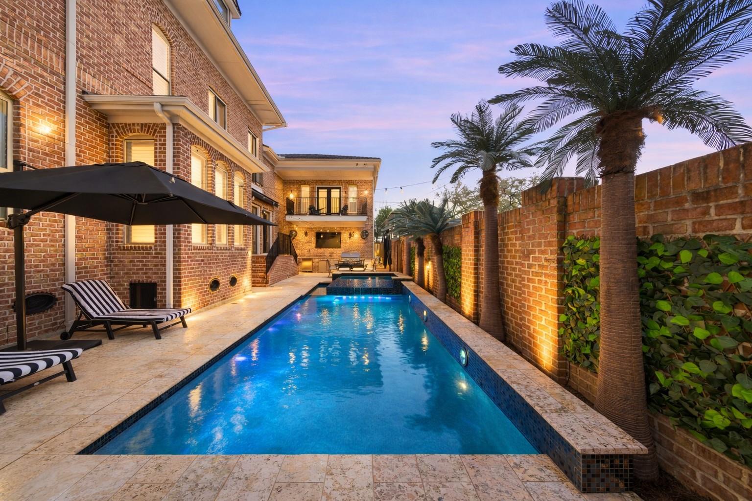 1418 Columbia Street