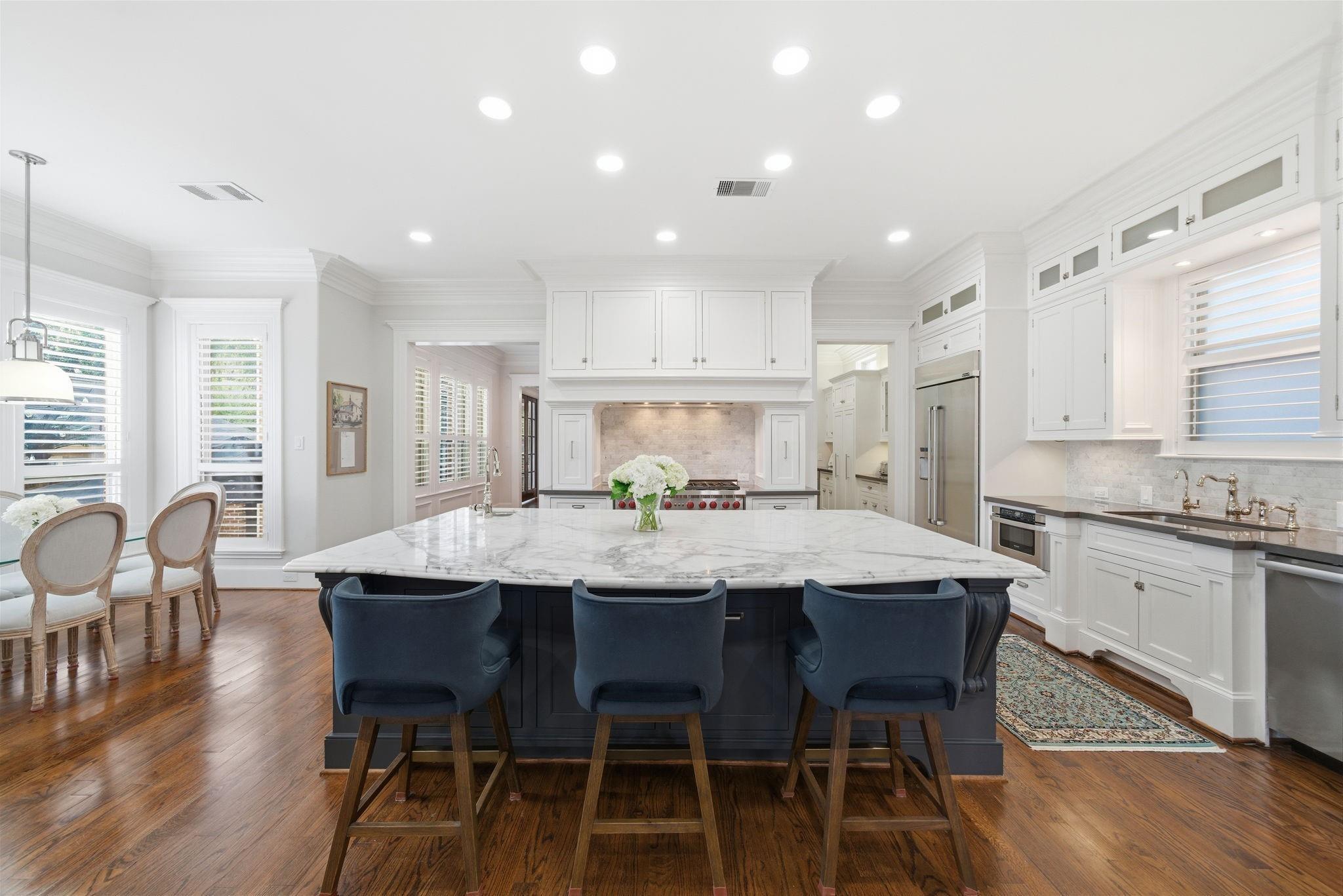 1418 Columbia Street