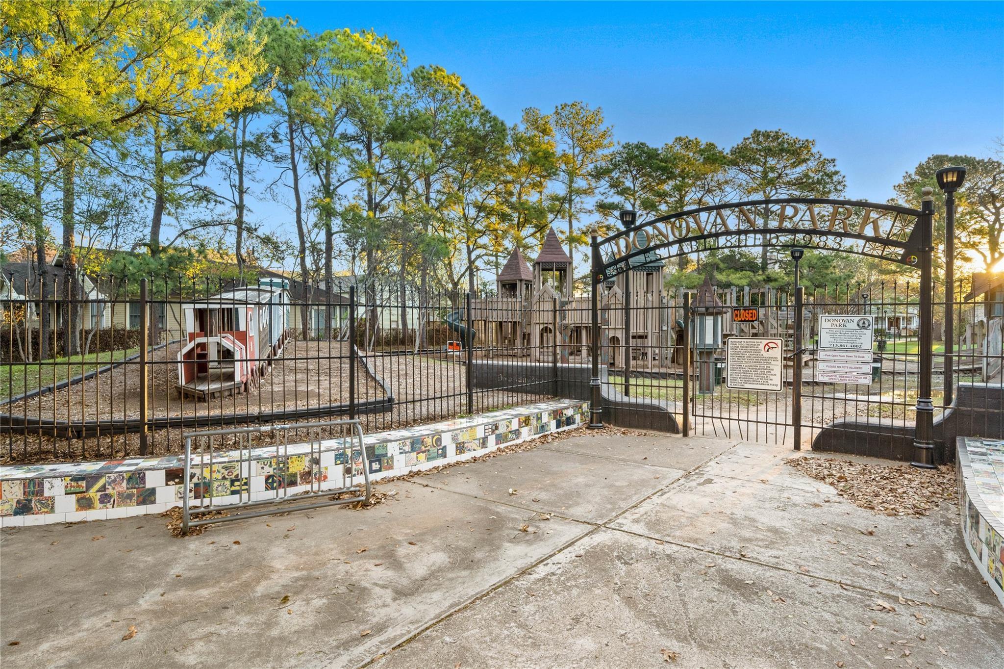 1418 Columbia Street