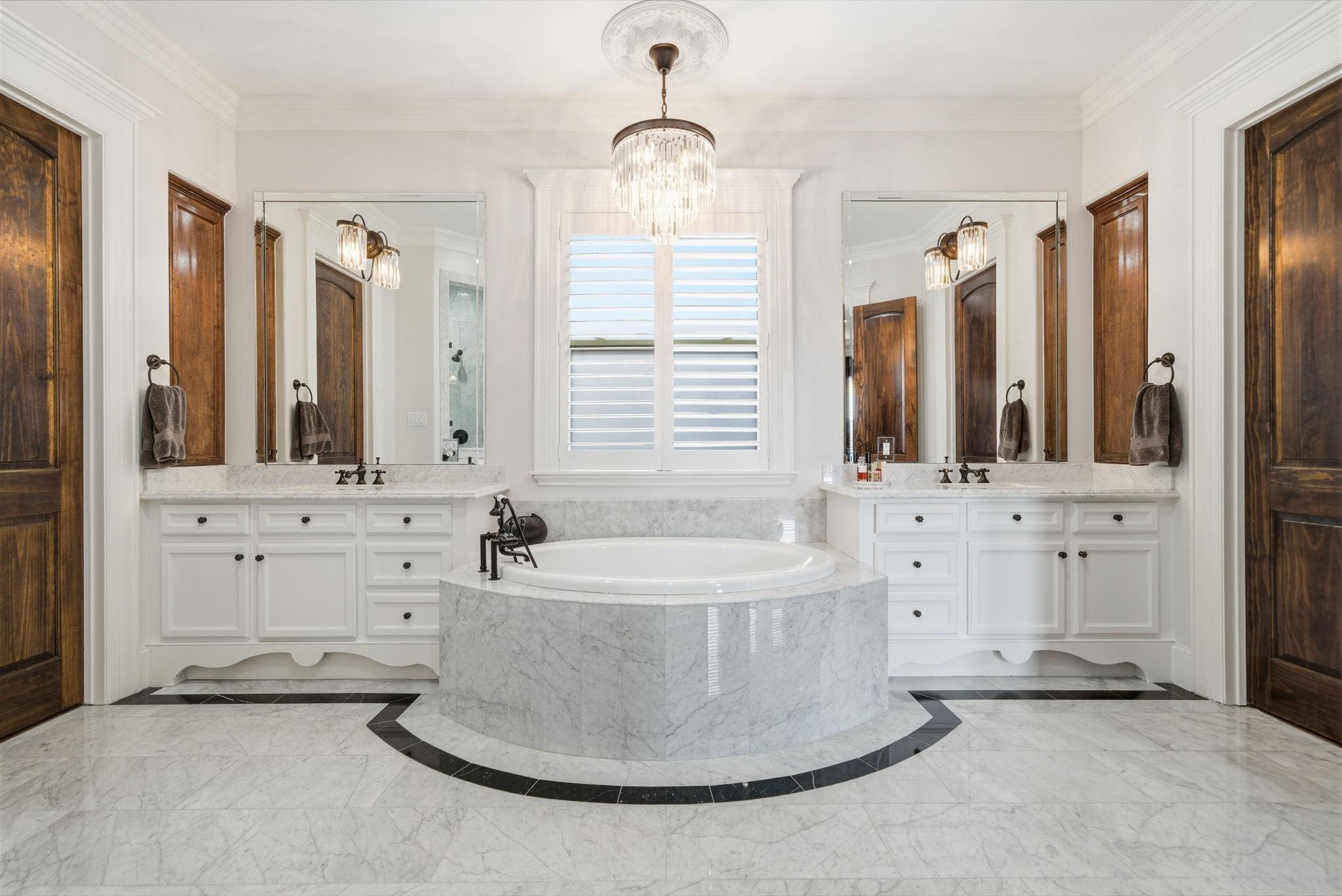 1418 Columbia Street