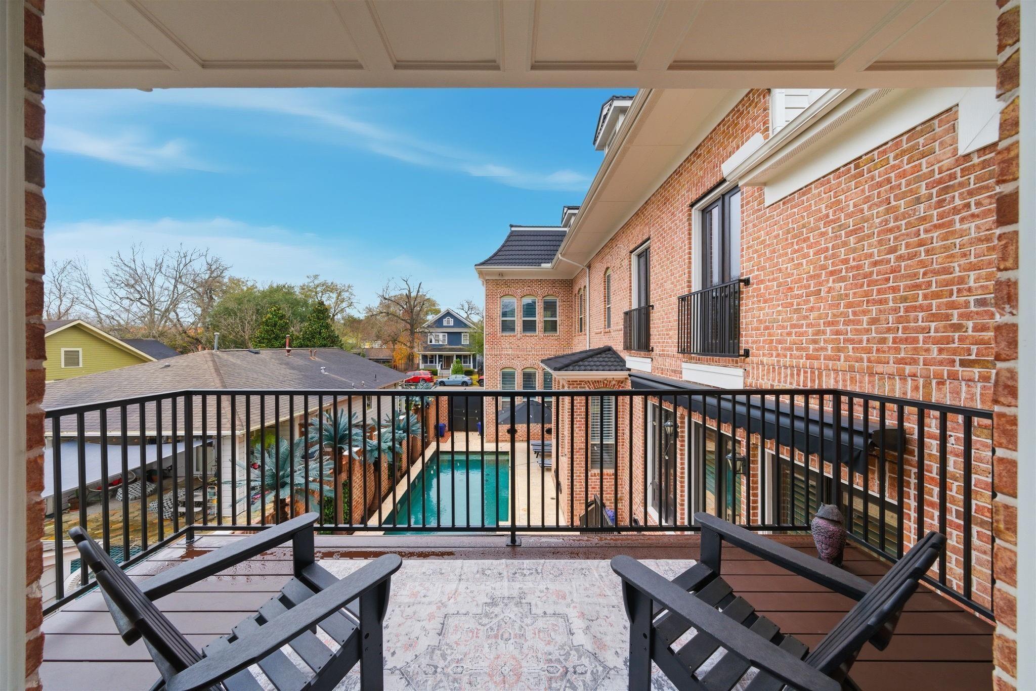 1418 Columbia Street