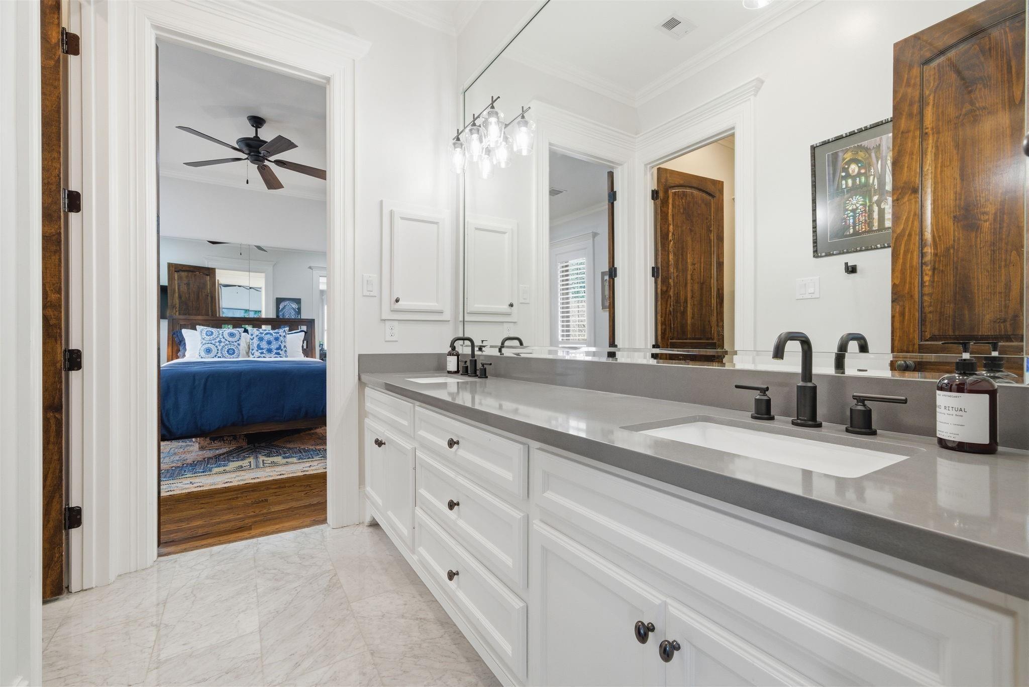 1418 Columbia Street