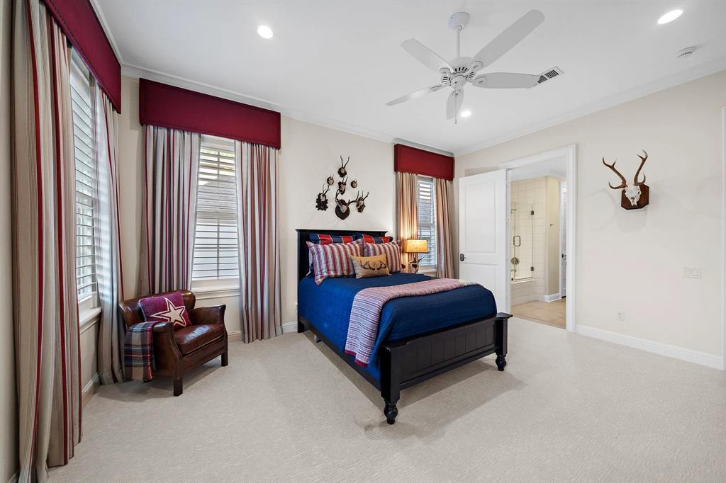 3806 Meadow Lake Lane