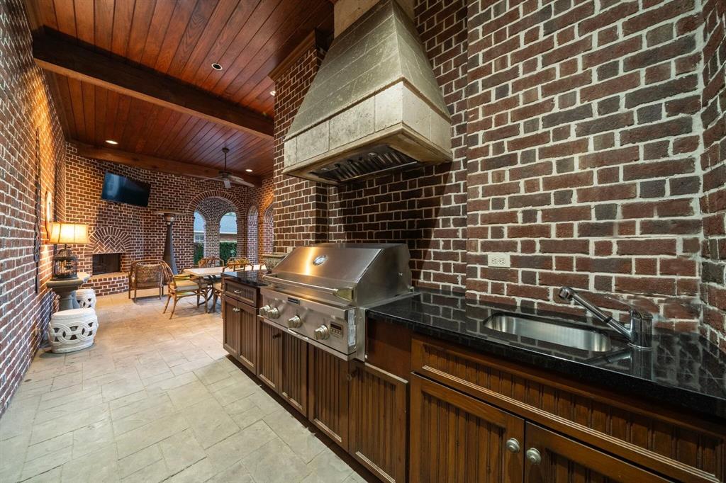 3806 Meadow Lake Lane