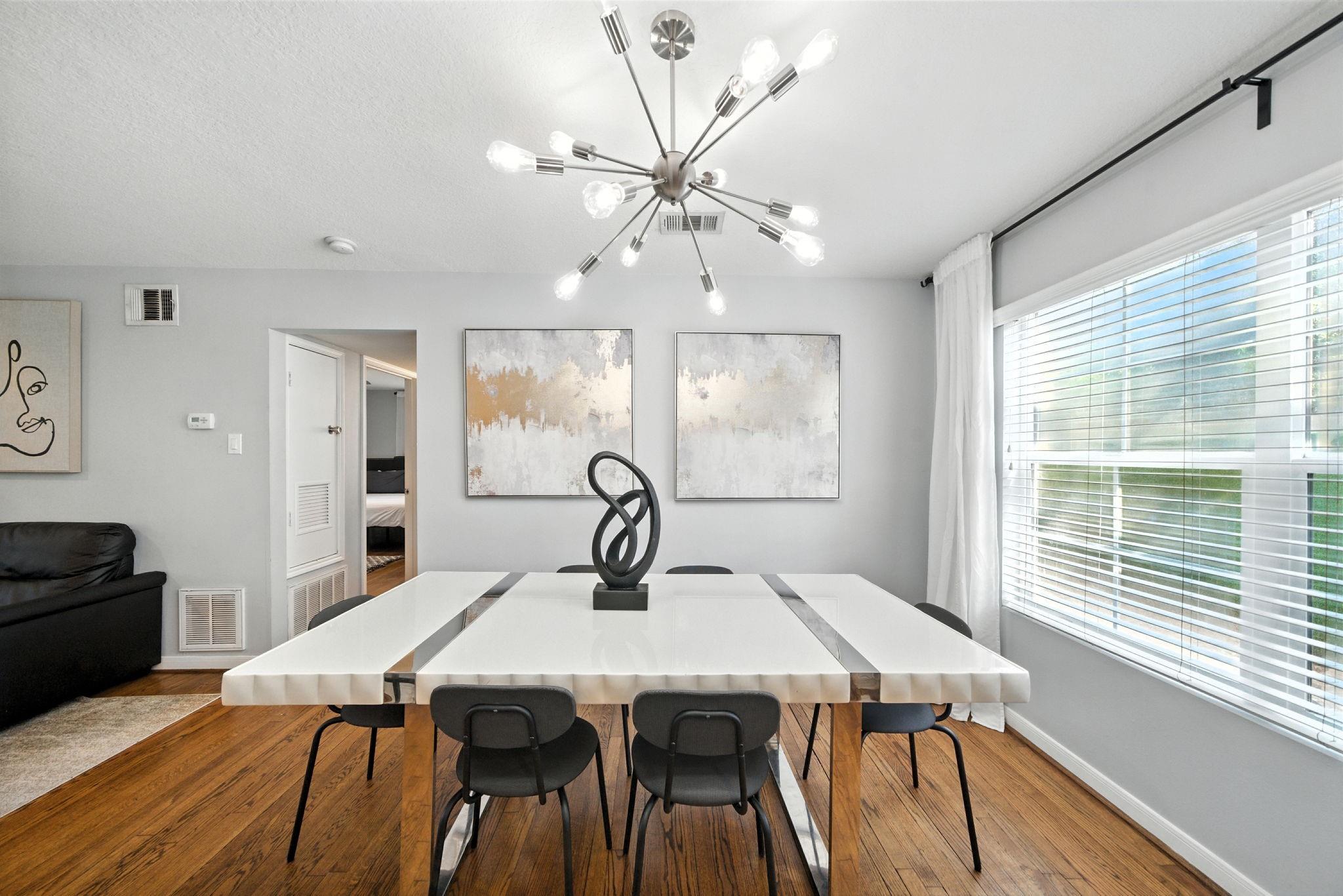 3237 Rosedale Street