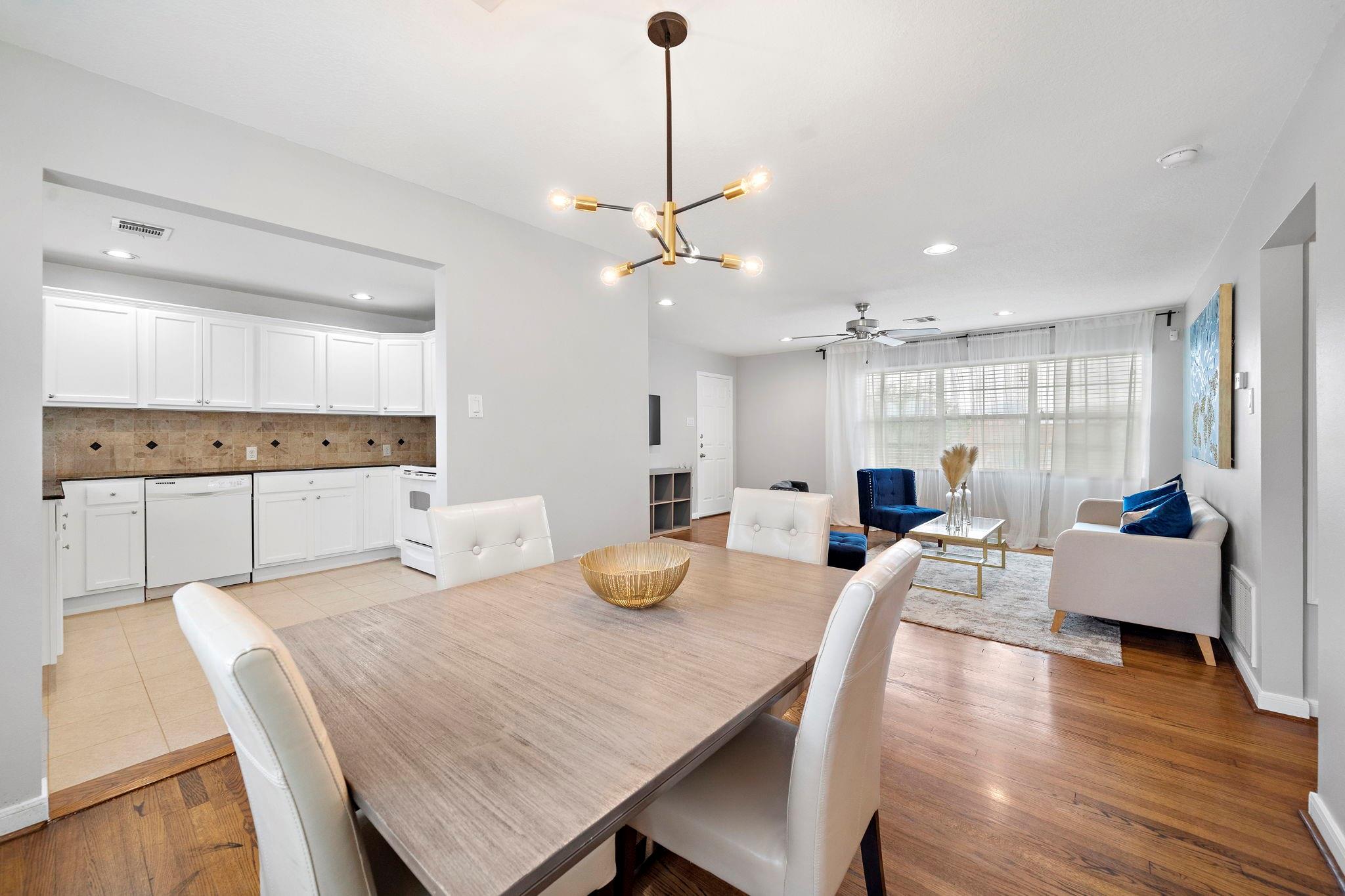 3237 Rosedale Street