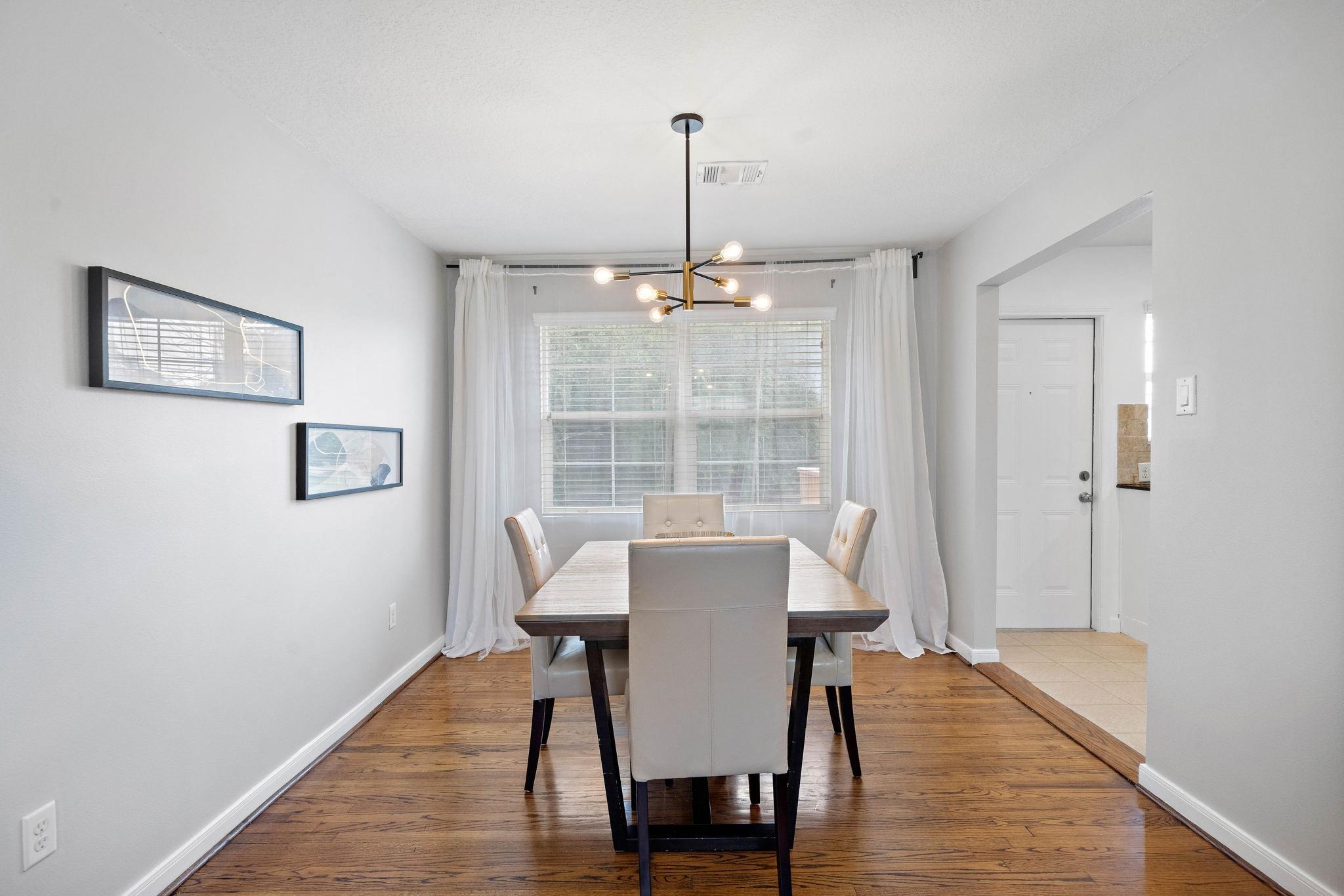 3237 Rosedale Street