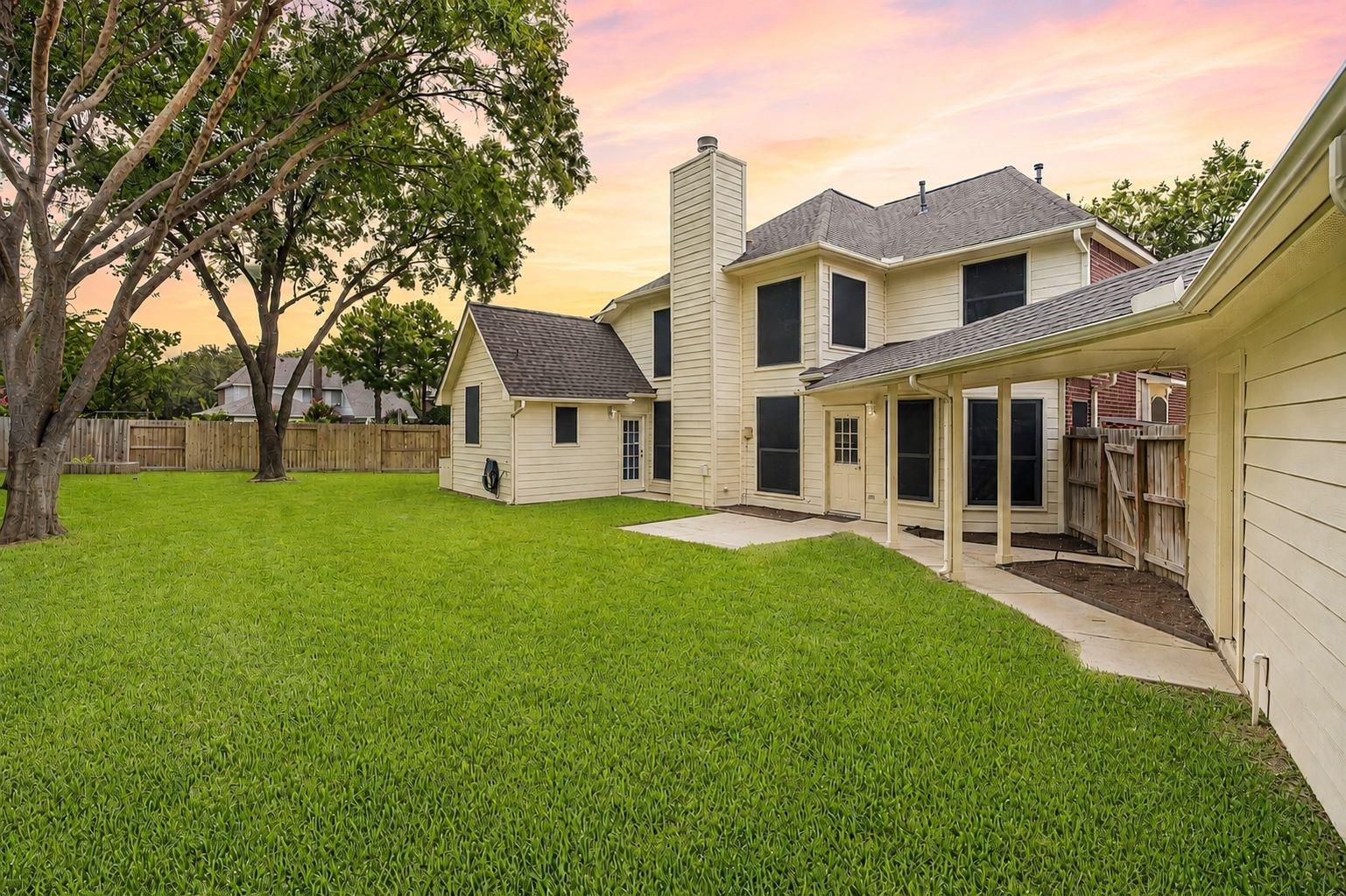 12406 Arrondi Circle