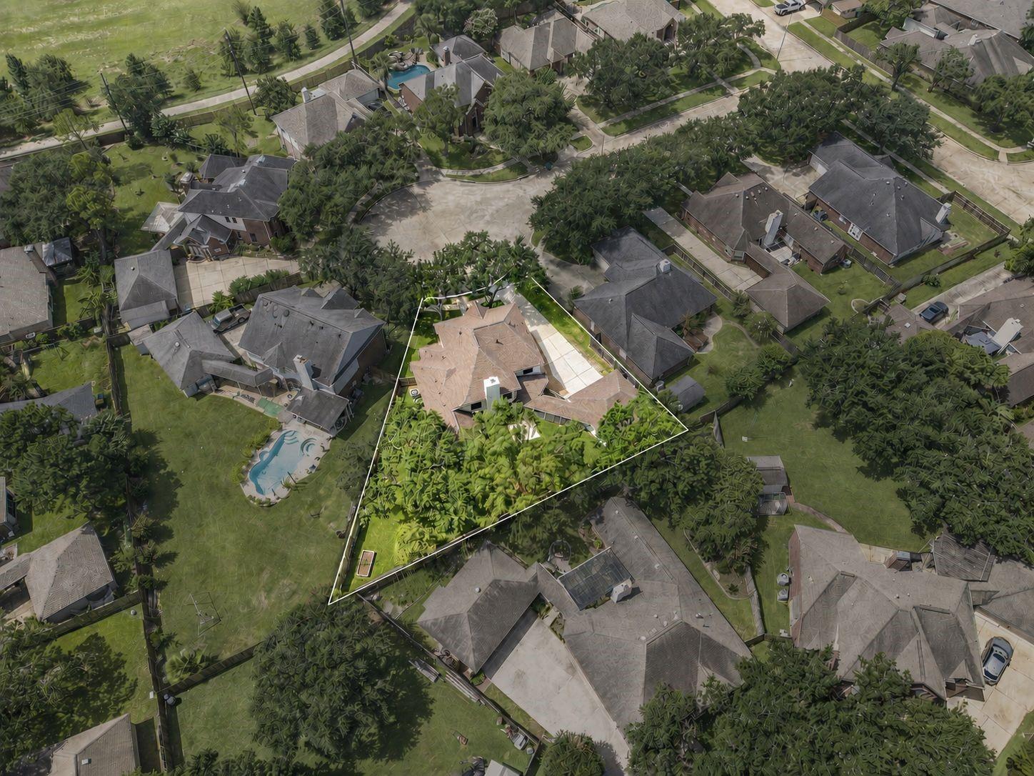 12406 Arrondi Circle