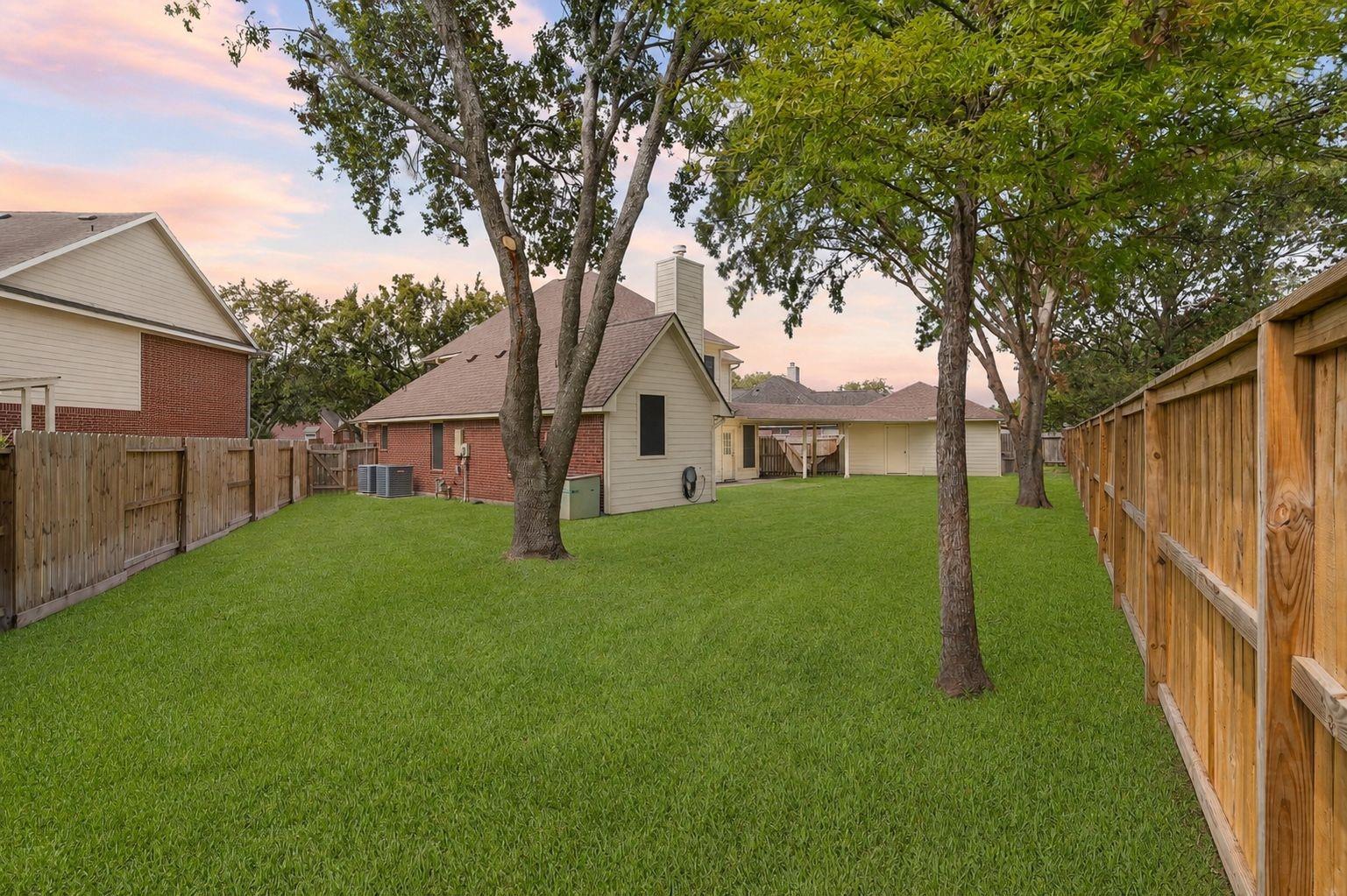 12406 Arrondi Circle