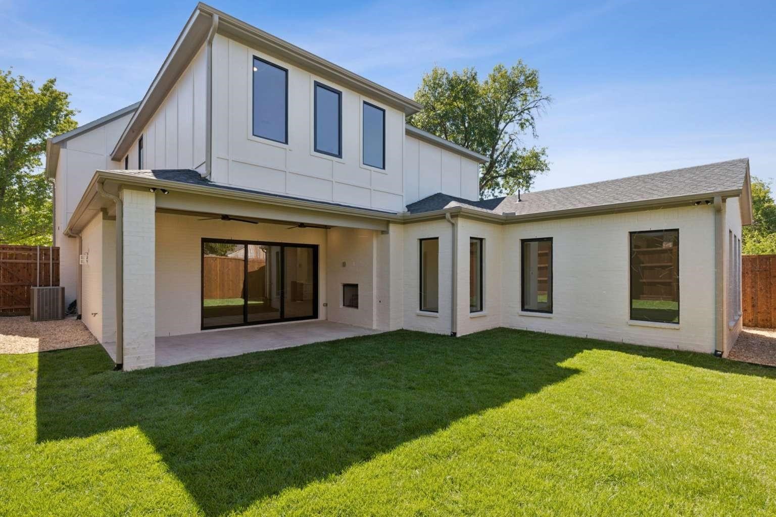 3851 Davila Drive