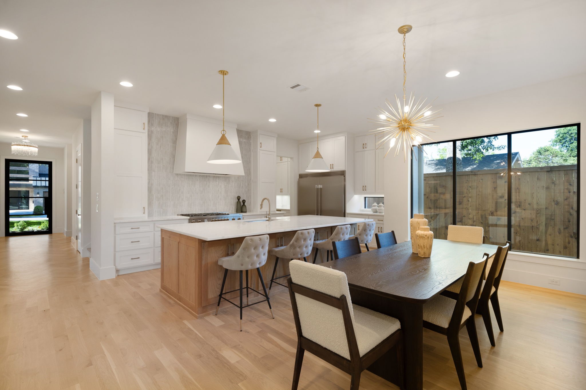 3851 Davila Drive
