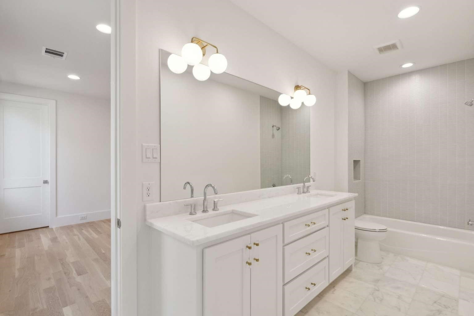 3851 Davila Drive