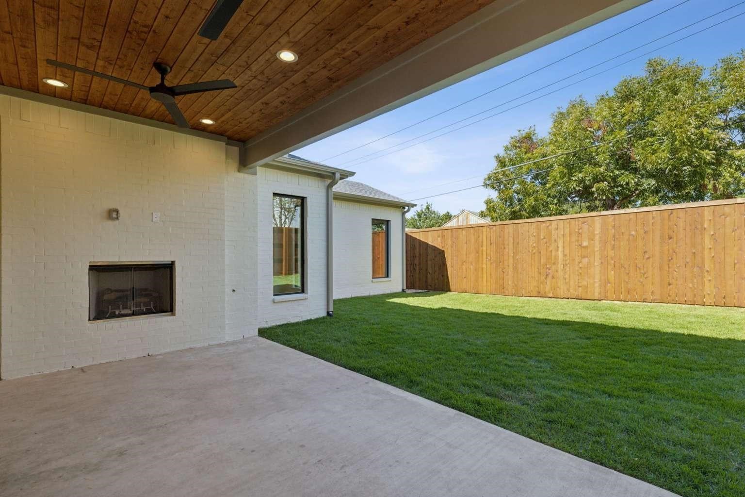 3851 Davila Drive