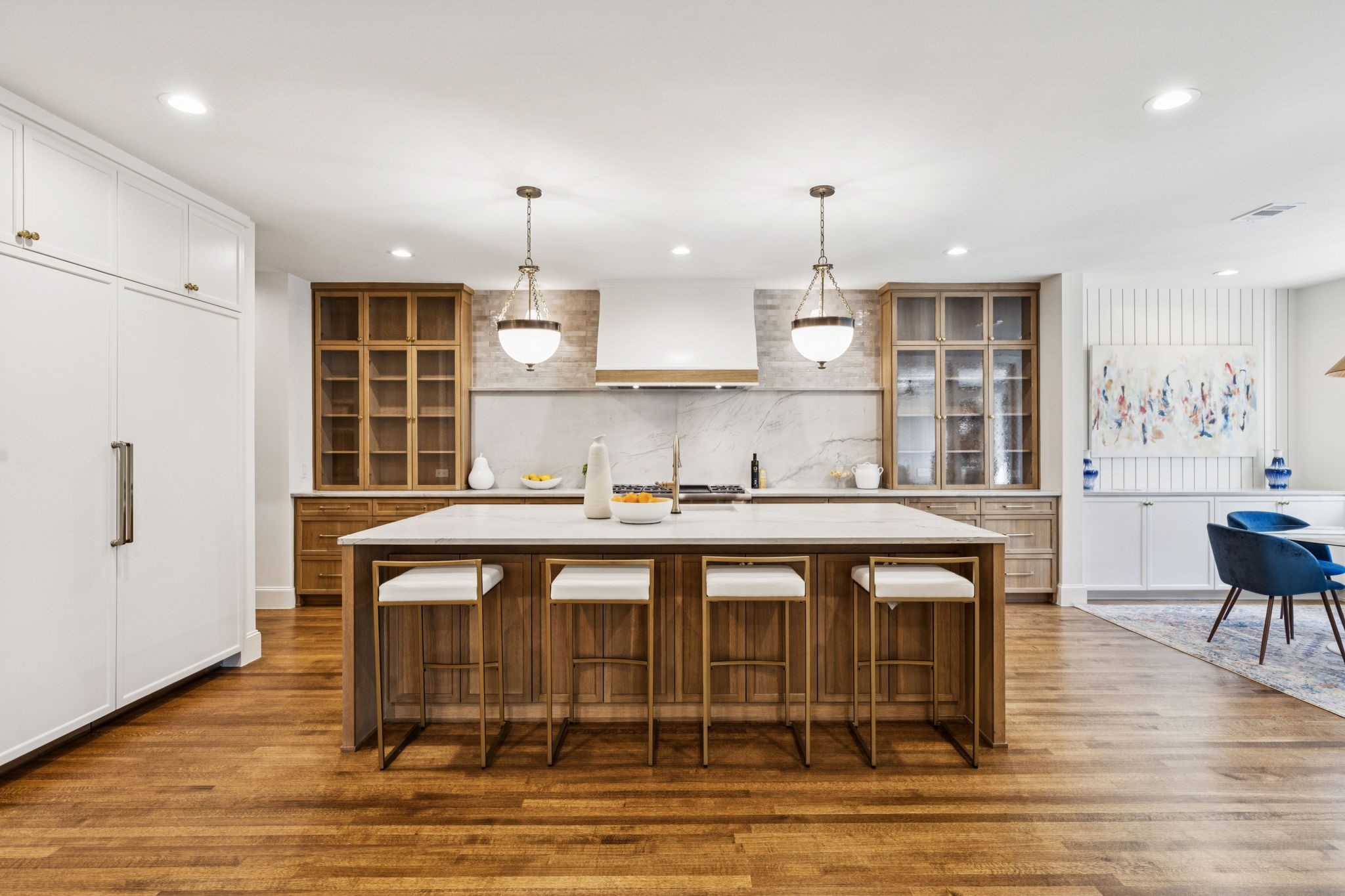 5425 Springmeadow Drive