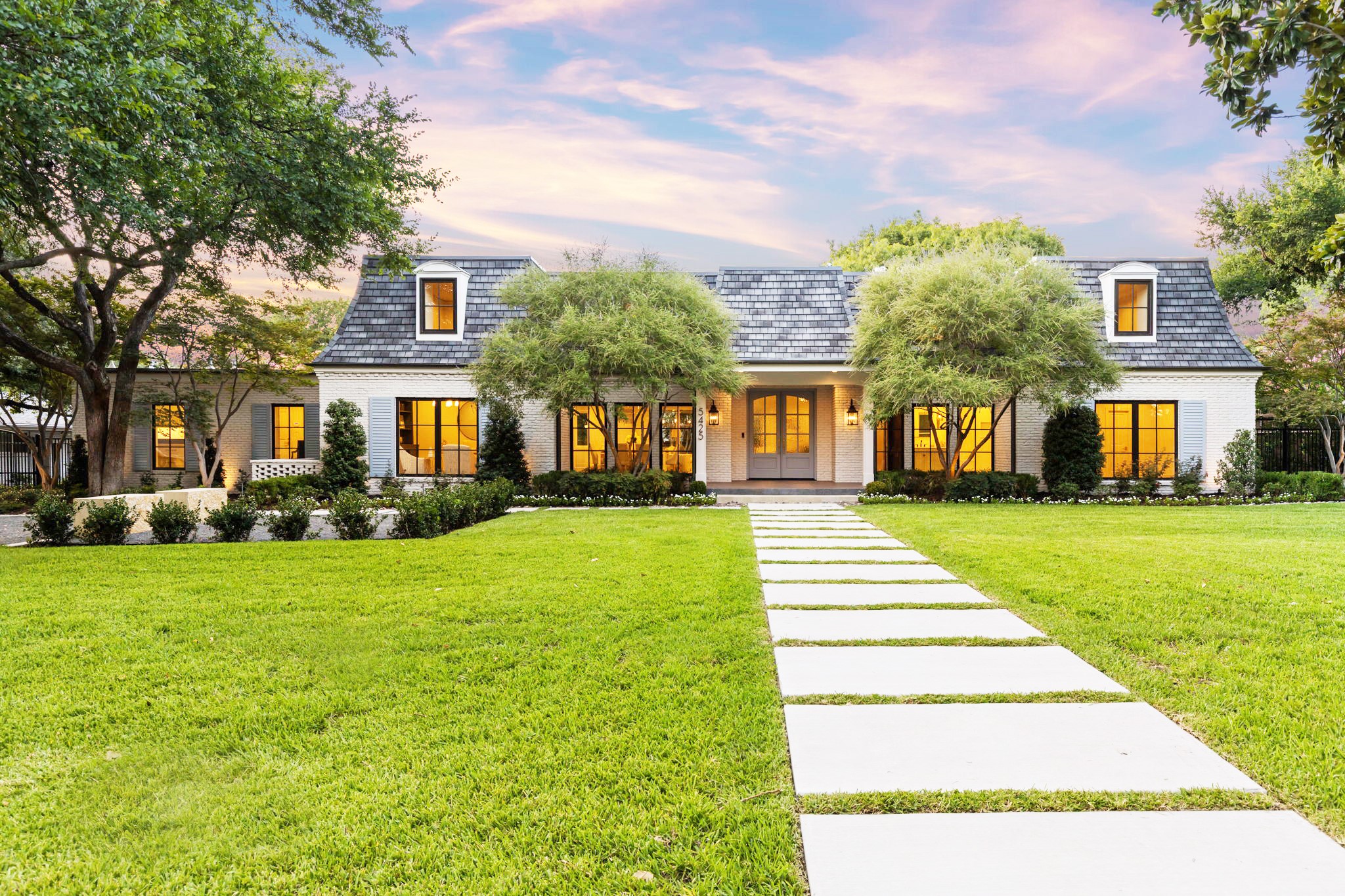 5425 Springmeadow Drive