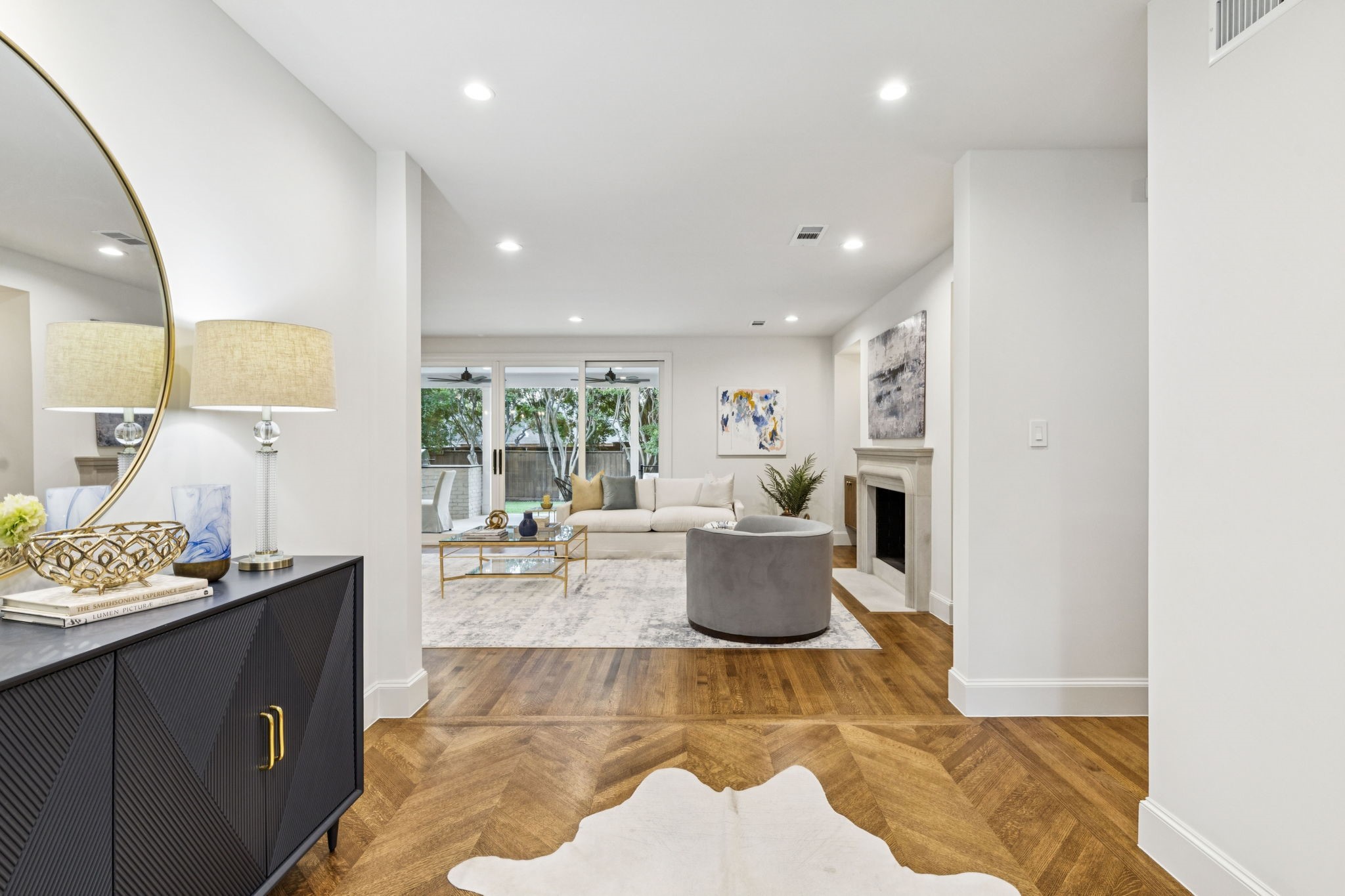 5425 Springmeadow Drive