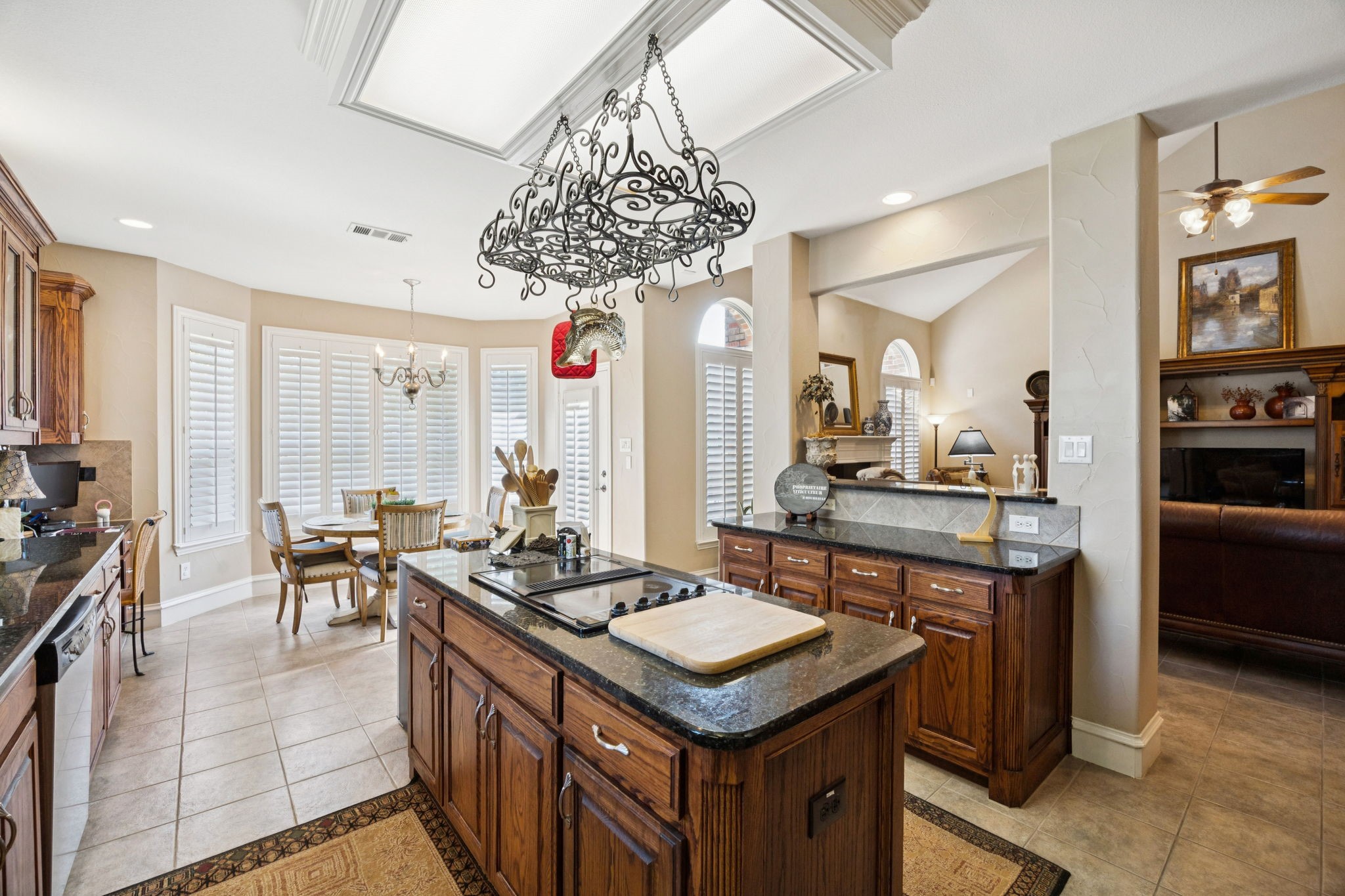 2170 Clubview Drive