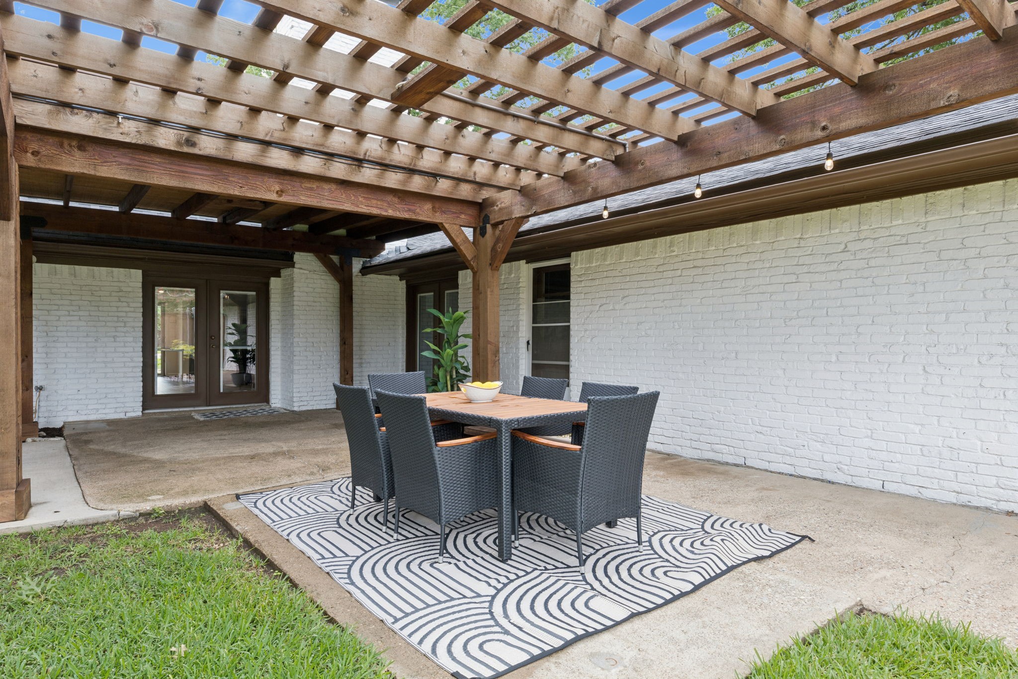 10328 Countess Drive