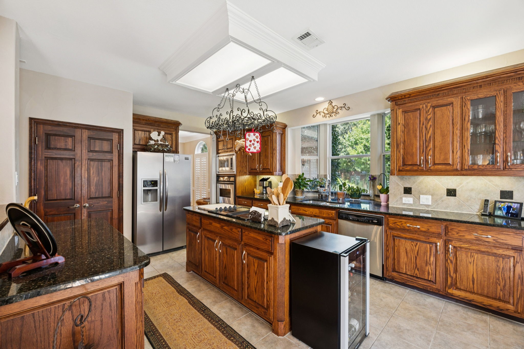 2170 Clubview Drive