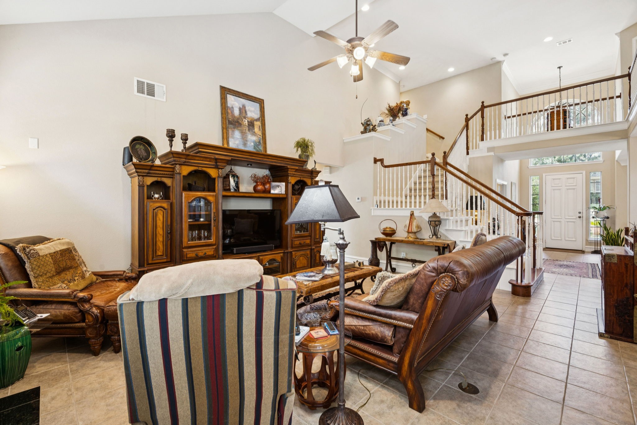 2170 Clubview Drive