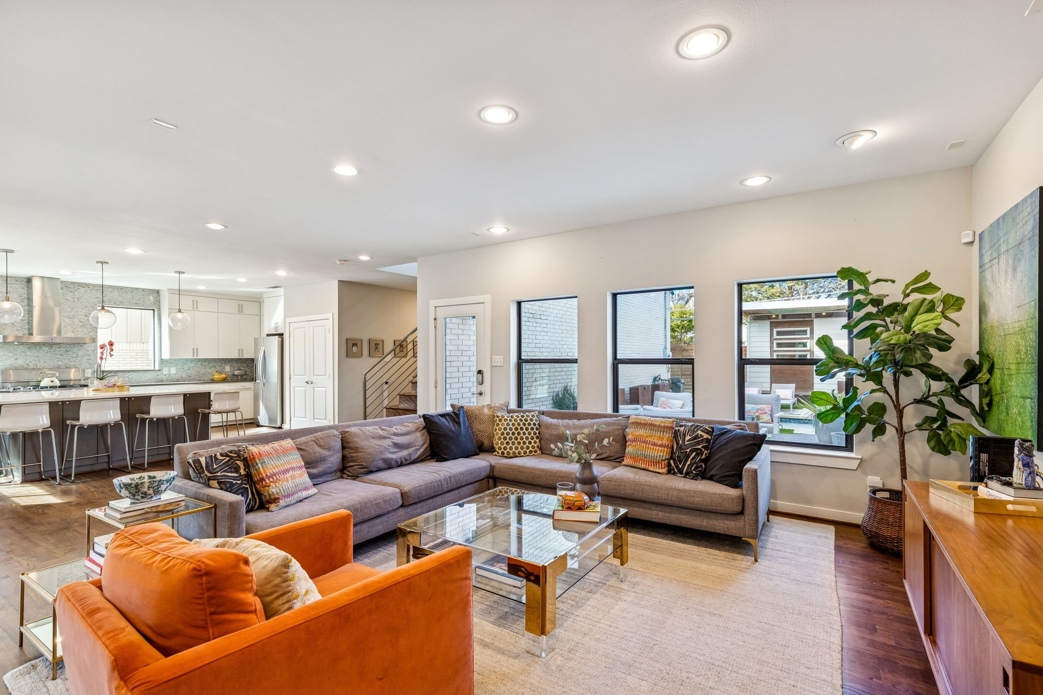 9747 Broken Bow Road