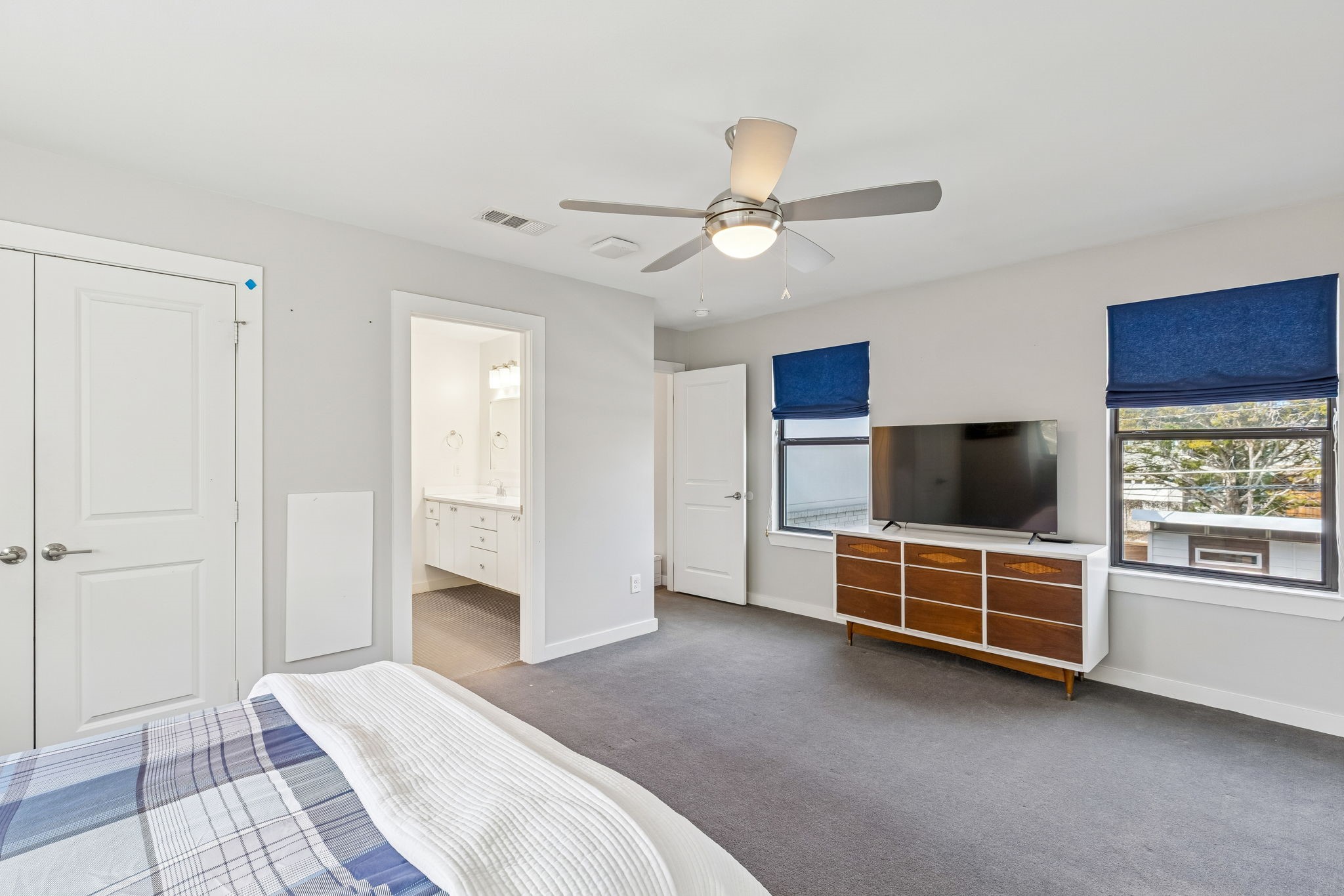 9747 Broken Bow Road