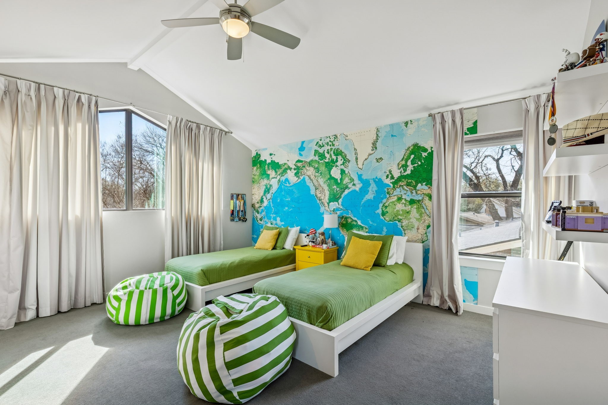 9747 Broken Bow Road