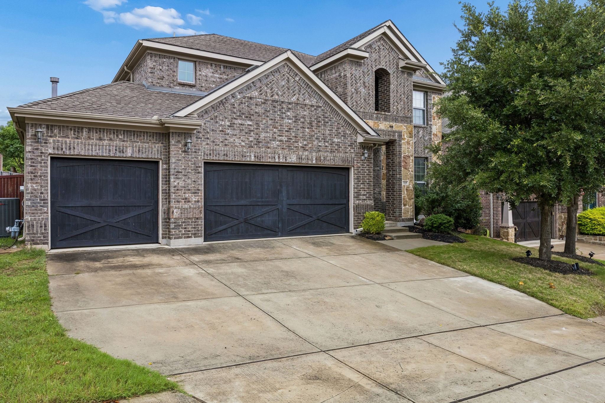 509 James Herndon Trail