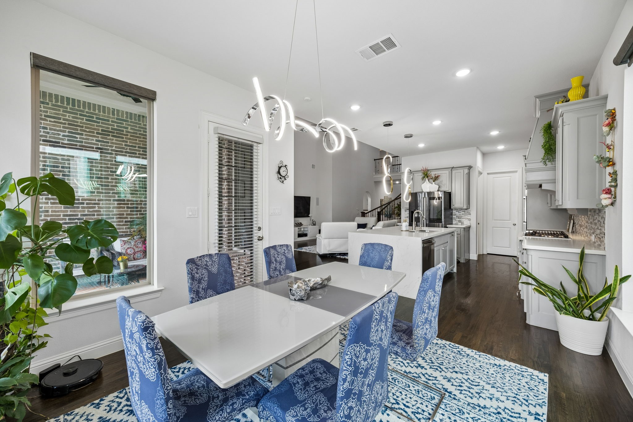 7826 Uxbridge Drive