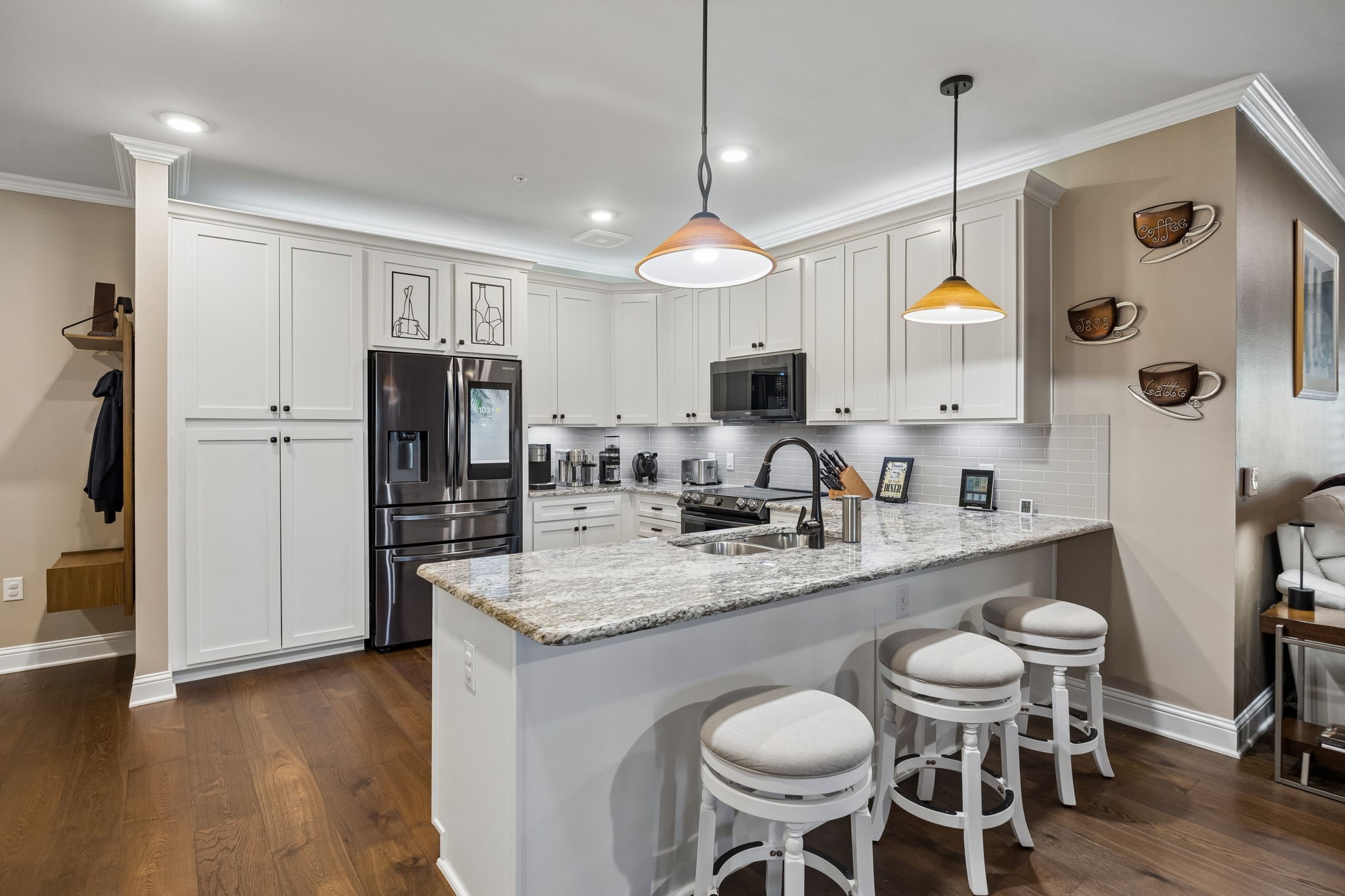1735 Wittington Place 3207