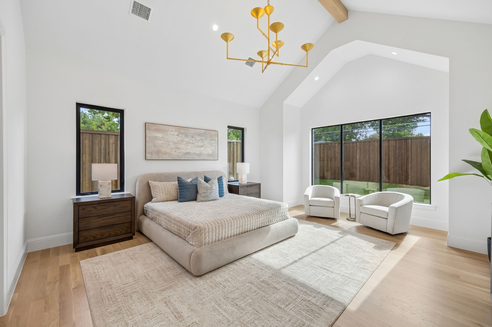 10148 Hedgeway Lane