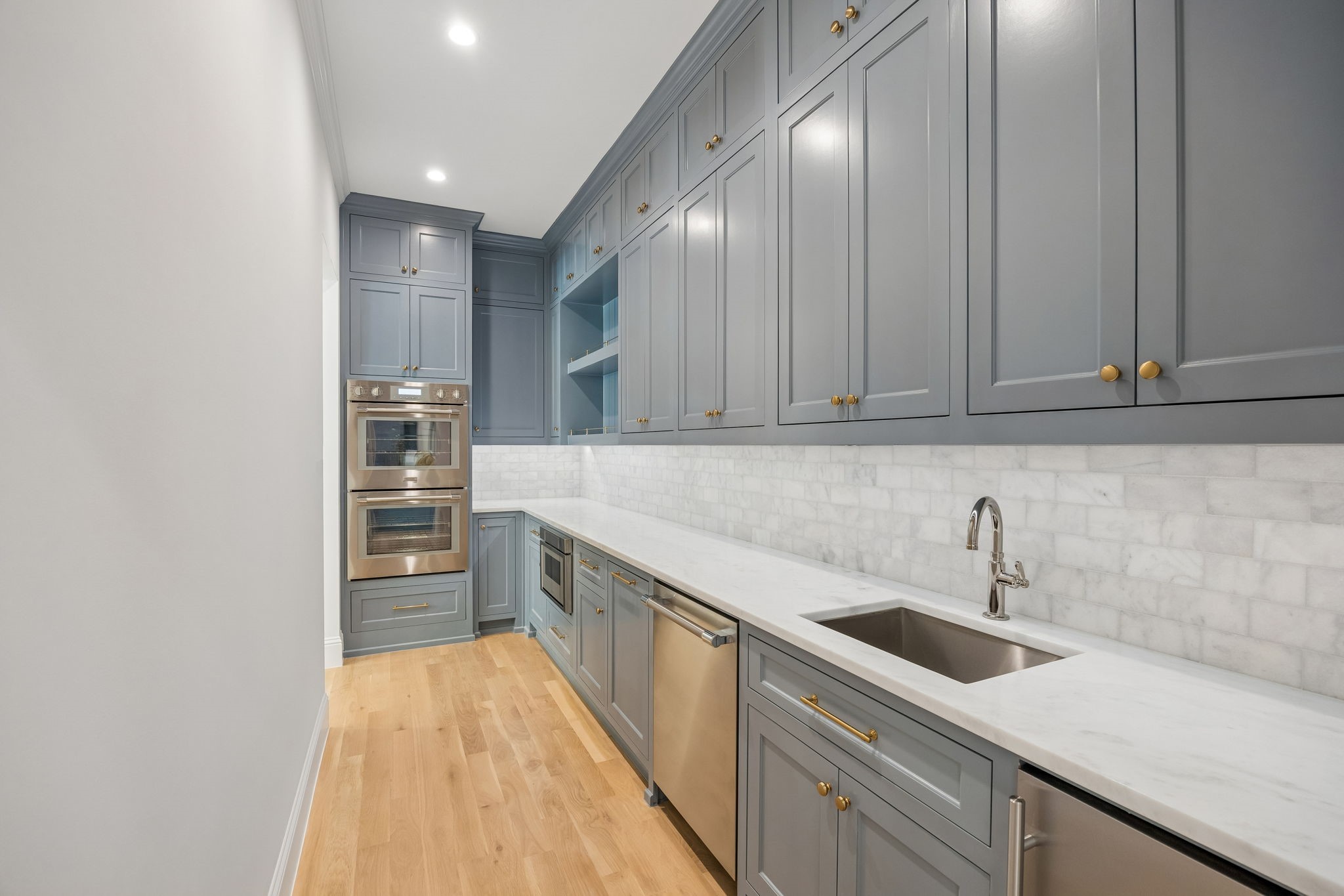 10148 Hedgeway Lane