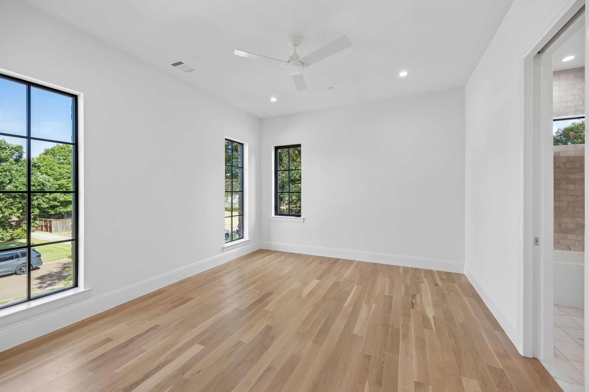 10148 Hedgeway Lane
