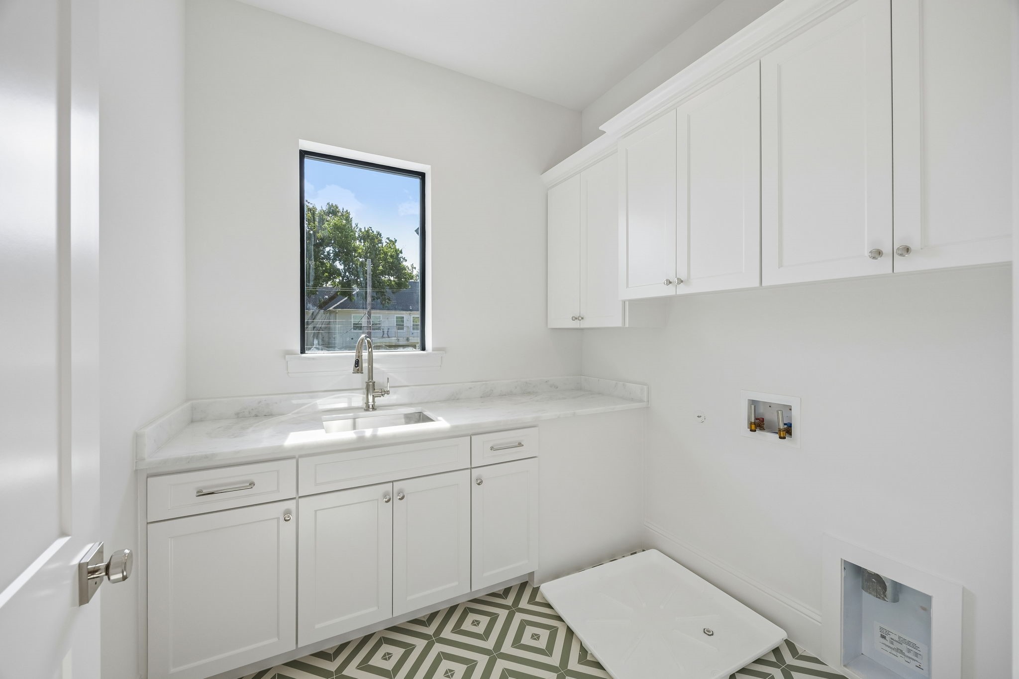 10148 Hedgeway Lane
