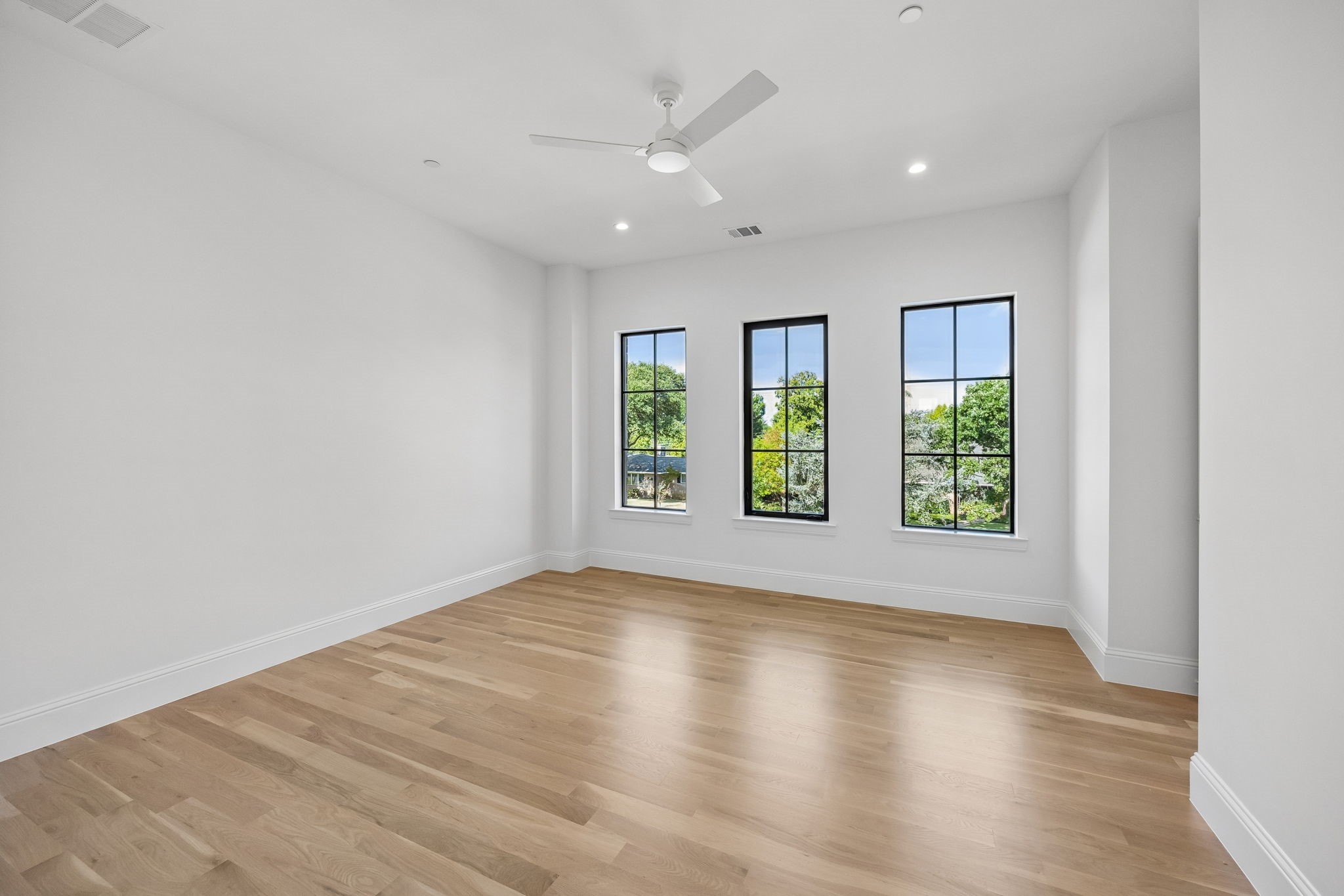10148 Hedgeway Lane