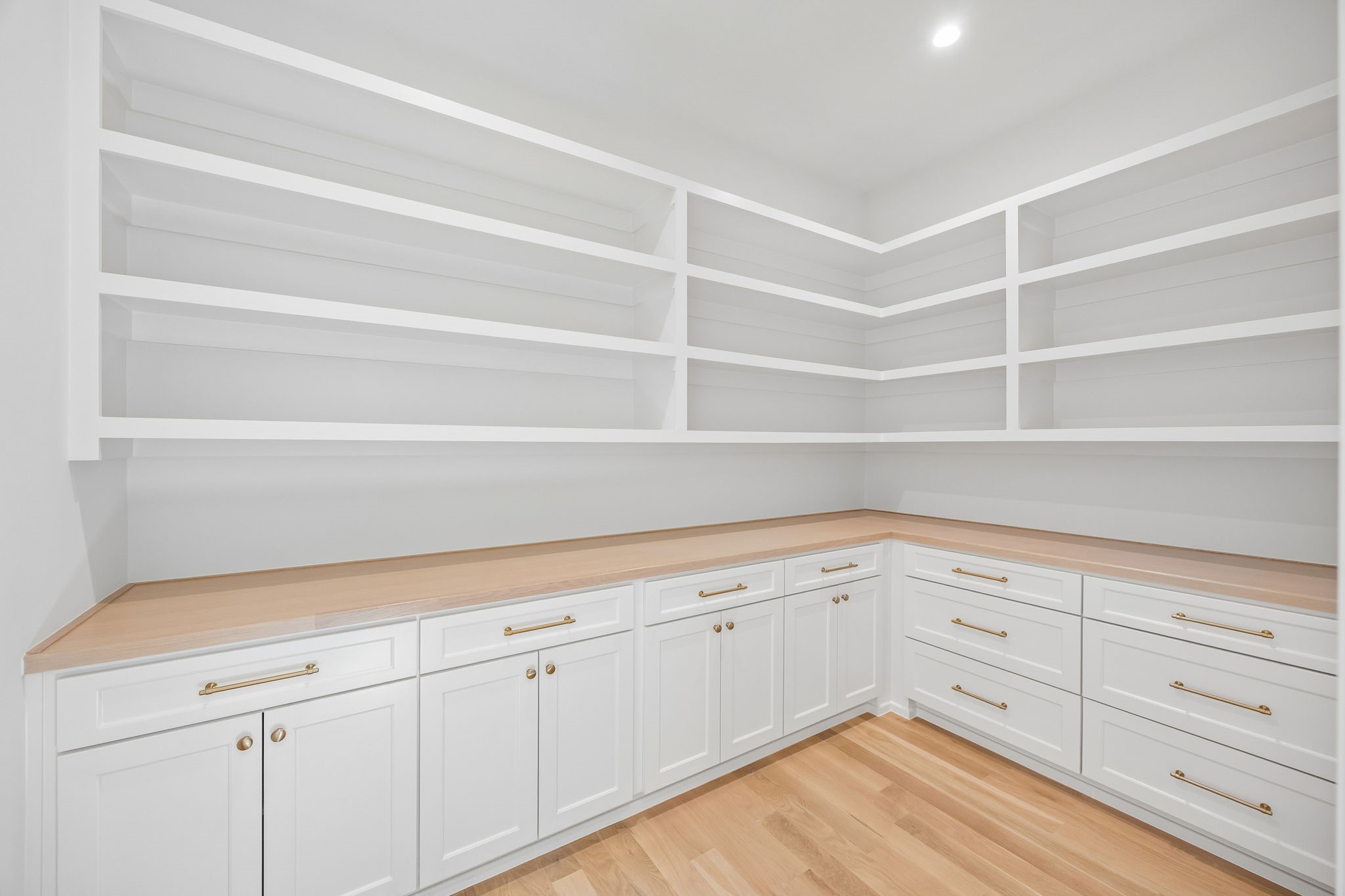 10148 Hedgeway Lane
