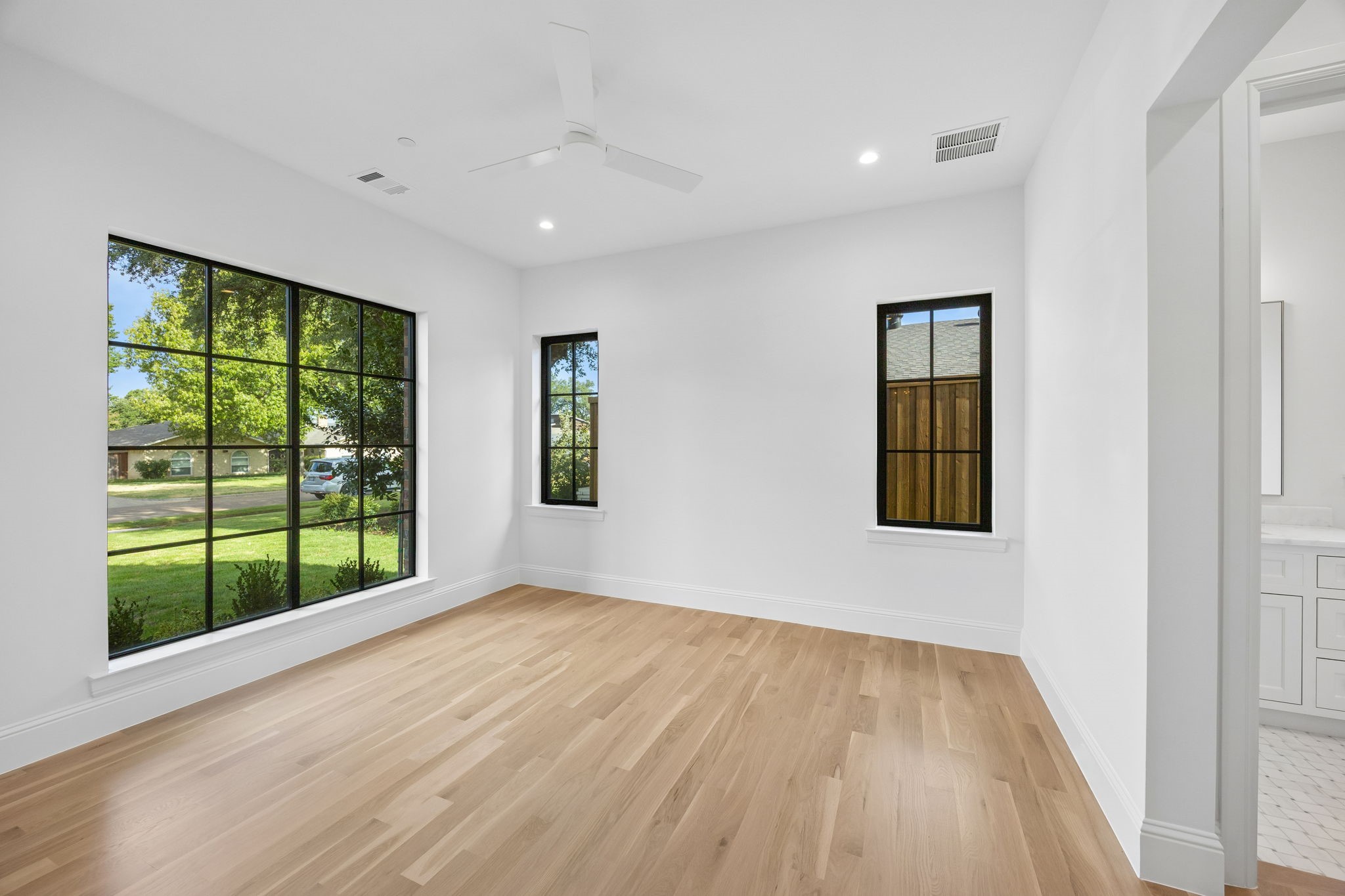 10148 Hedgeway Lane
