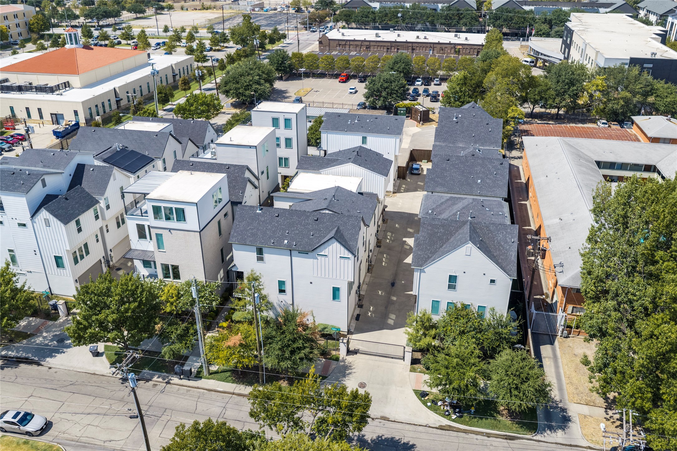 1112 Lavender Ridge