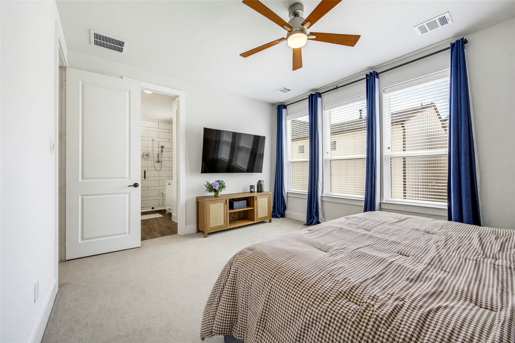 1112 Lavender Ridge