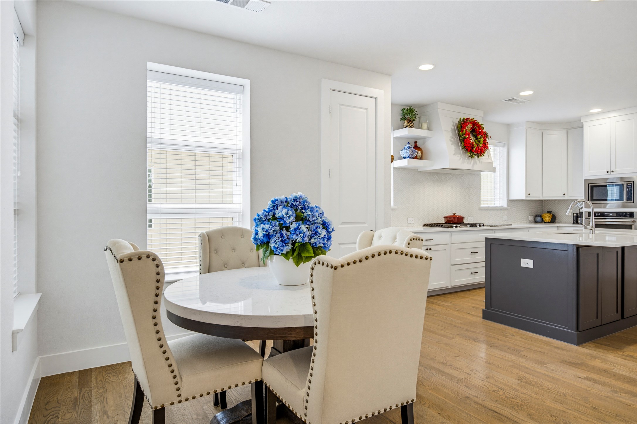 1112 Lavender Ridge