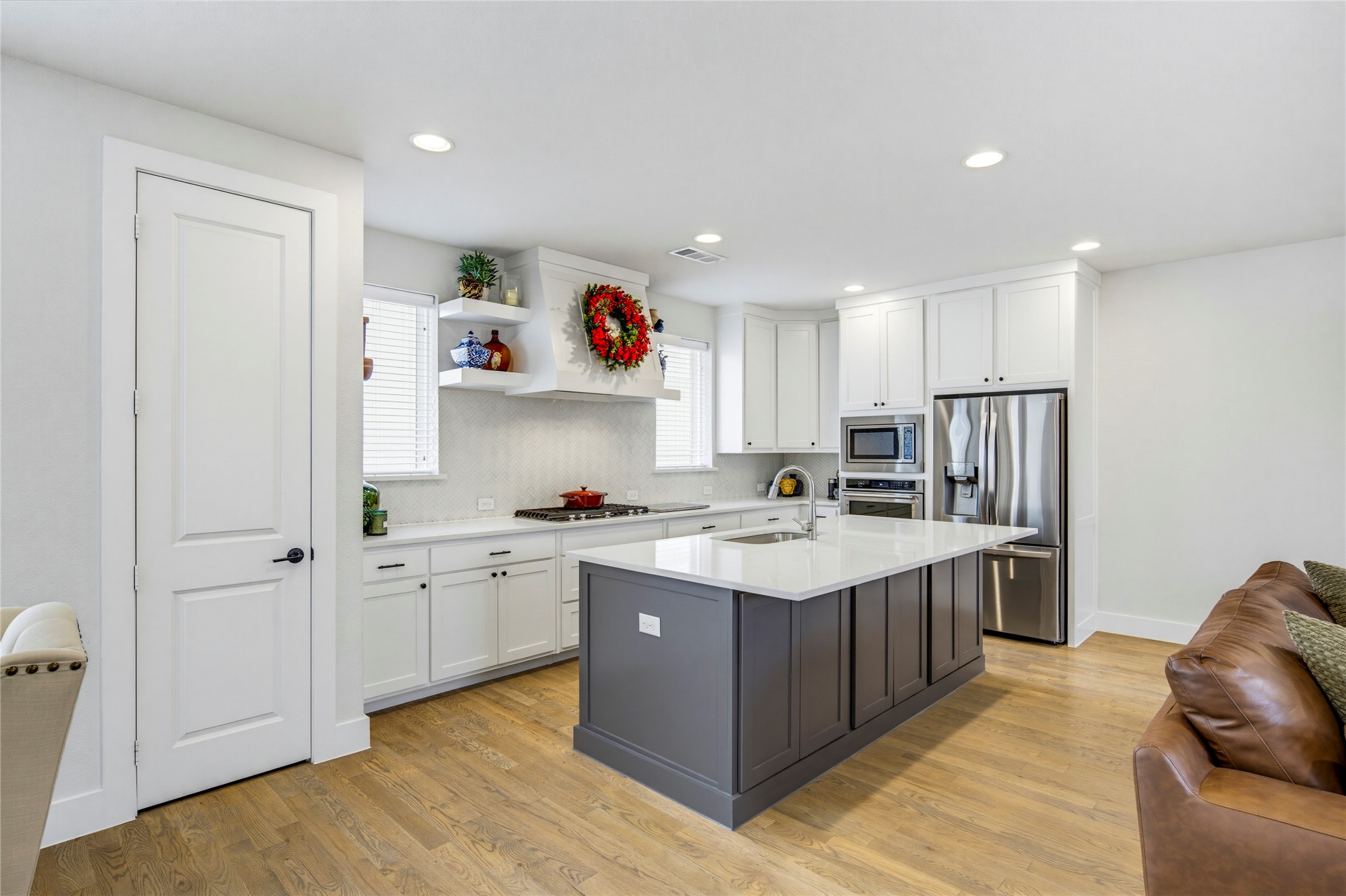 1112 Lavender Ridge