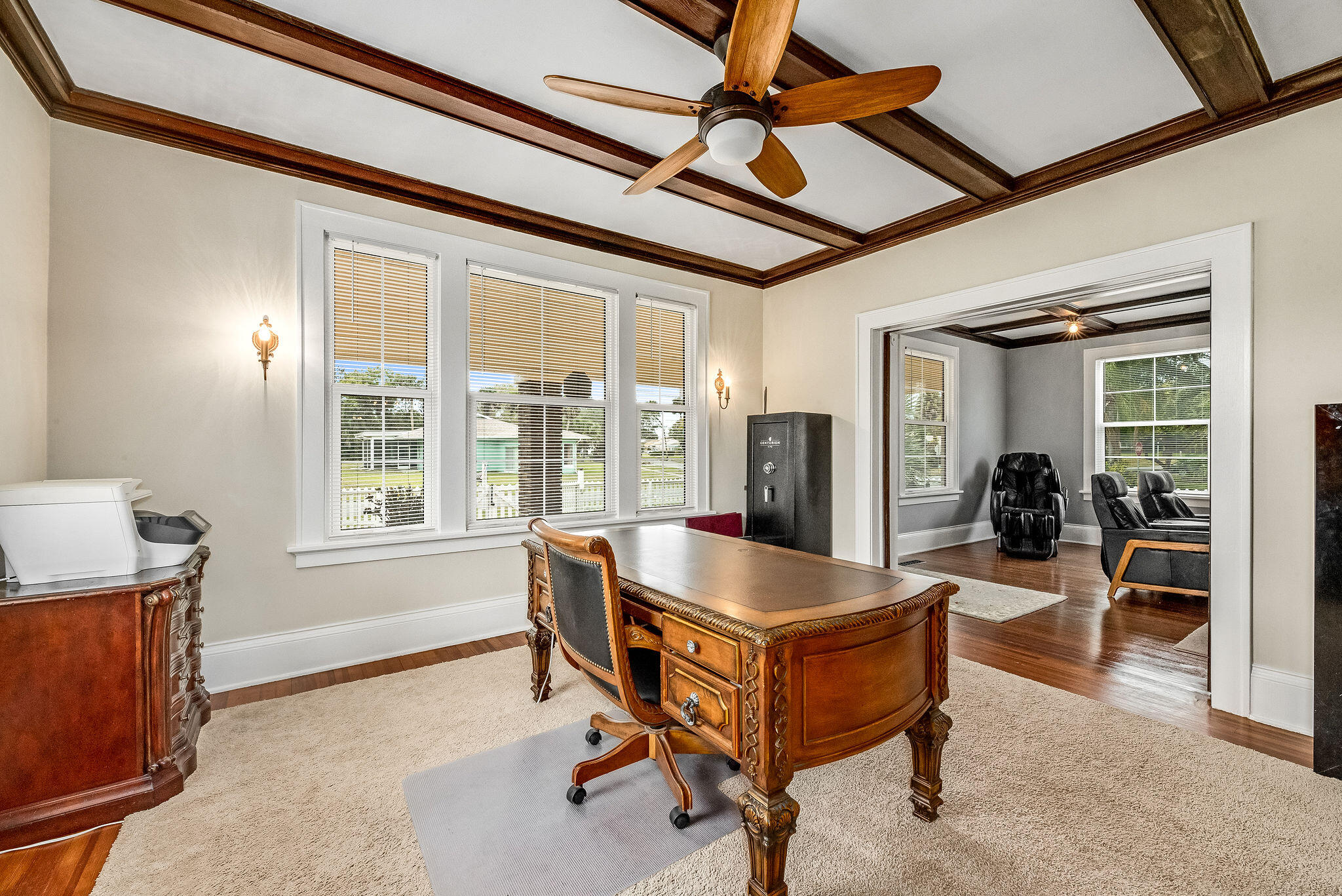 1716 Manor Drive