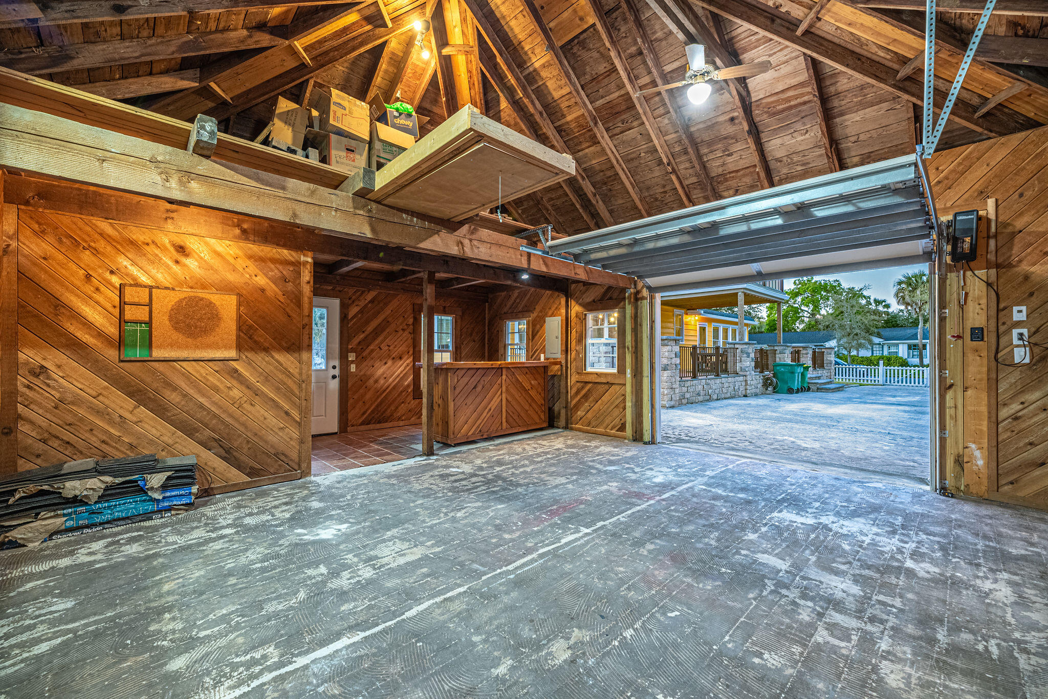 1716 Manor Drive